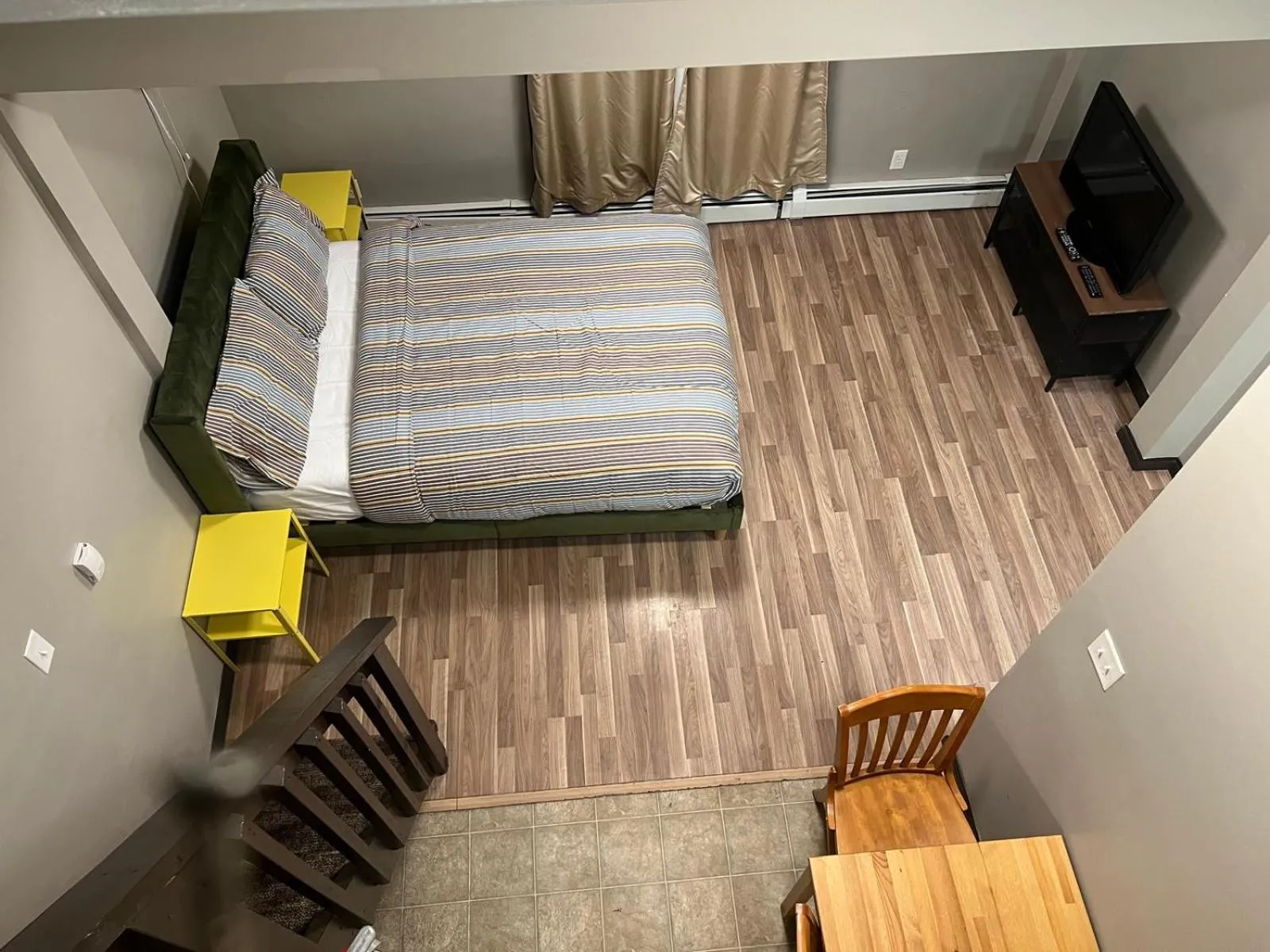 Bed in Banff International Hostel