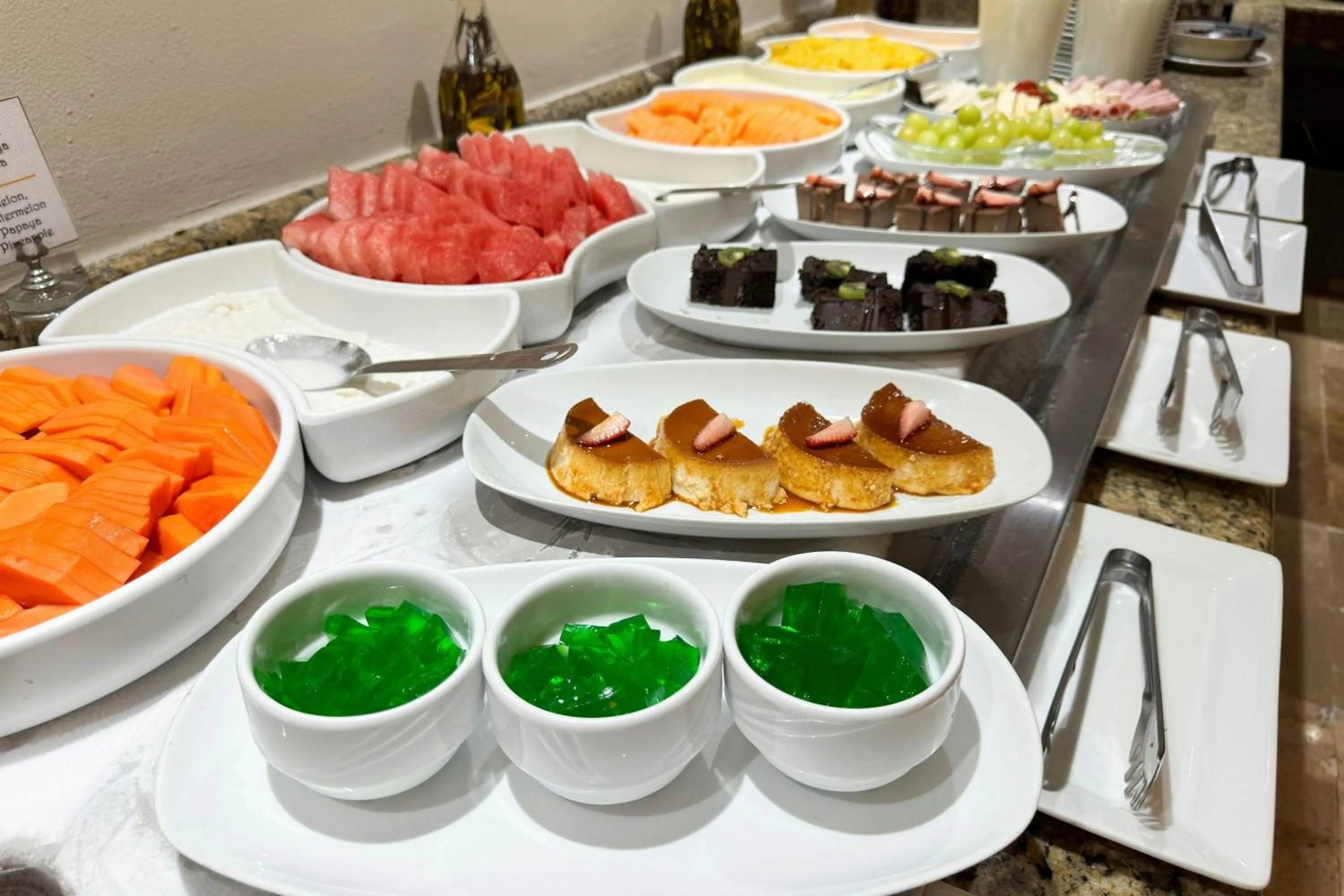 Breakfast in Courtyard by Marriott Villahermosa Tabasco