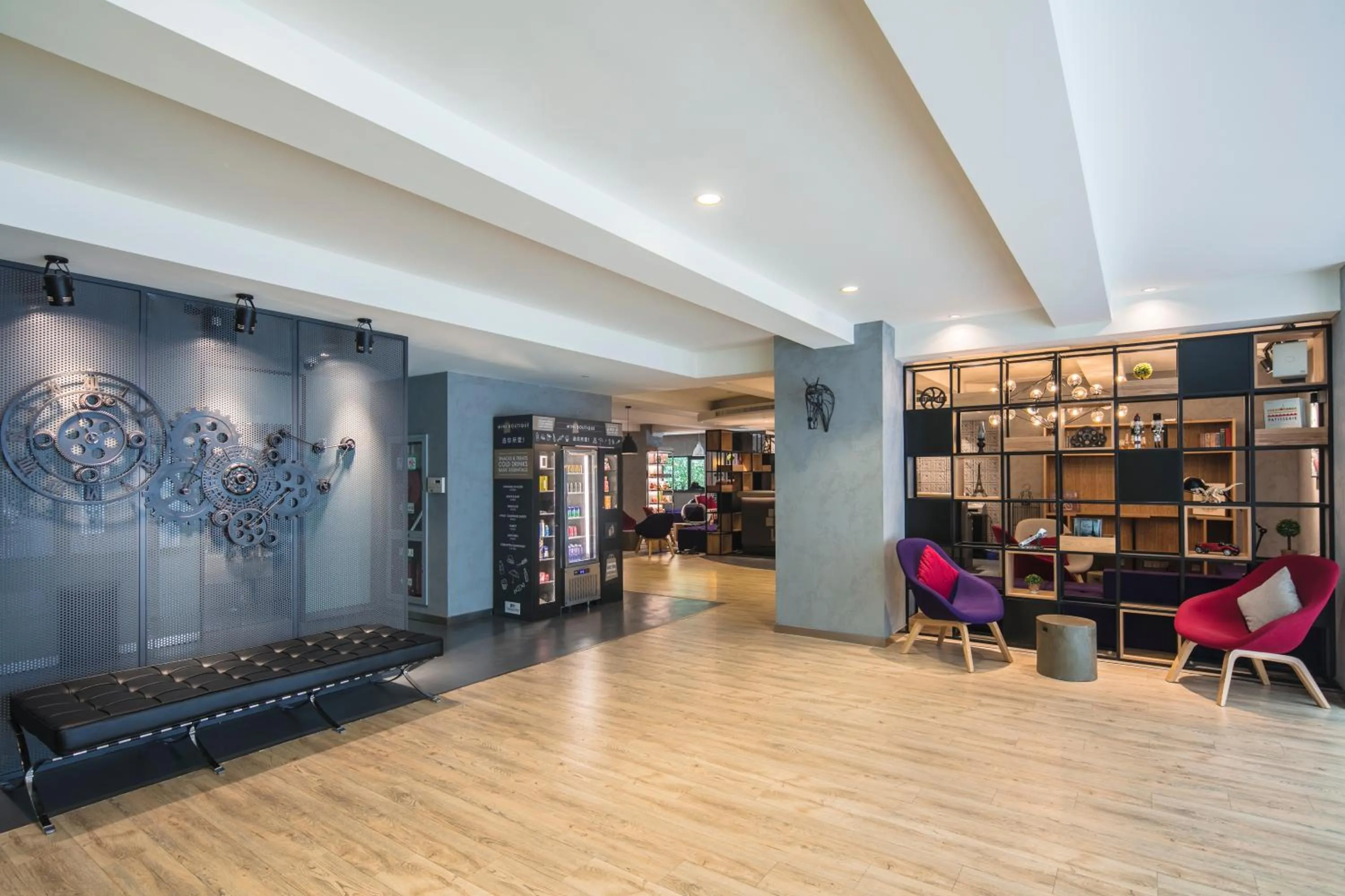 Lobby or reception in Campanile Shanghai Natural History Museum Hotel