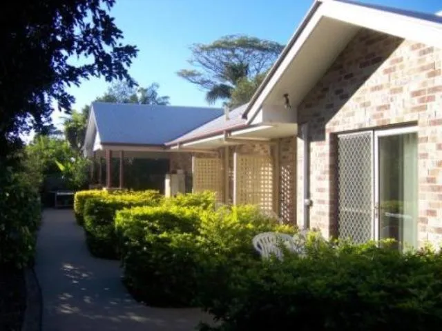 Property building in Redland Bay Motel