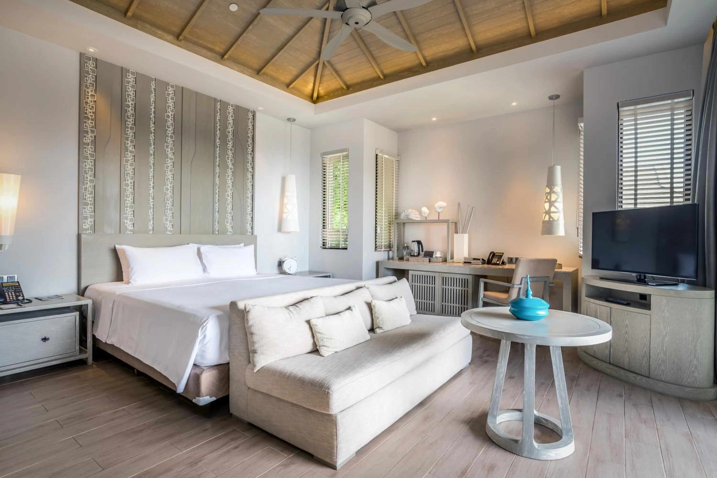 Bed in Pullman Phuket Arcadia Naithon Beach