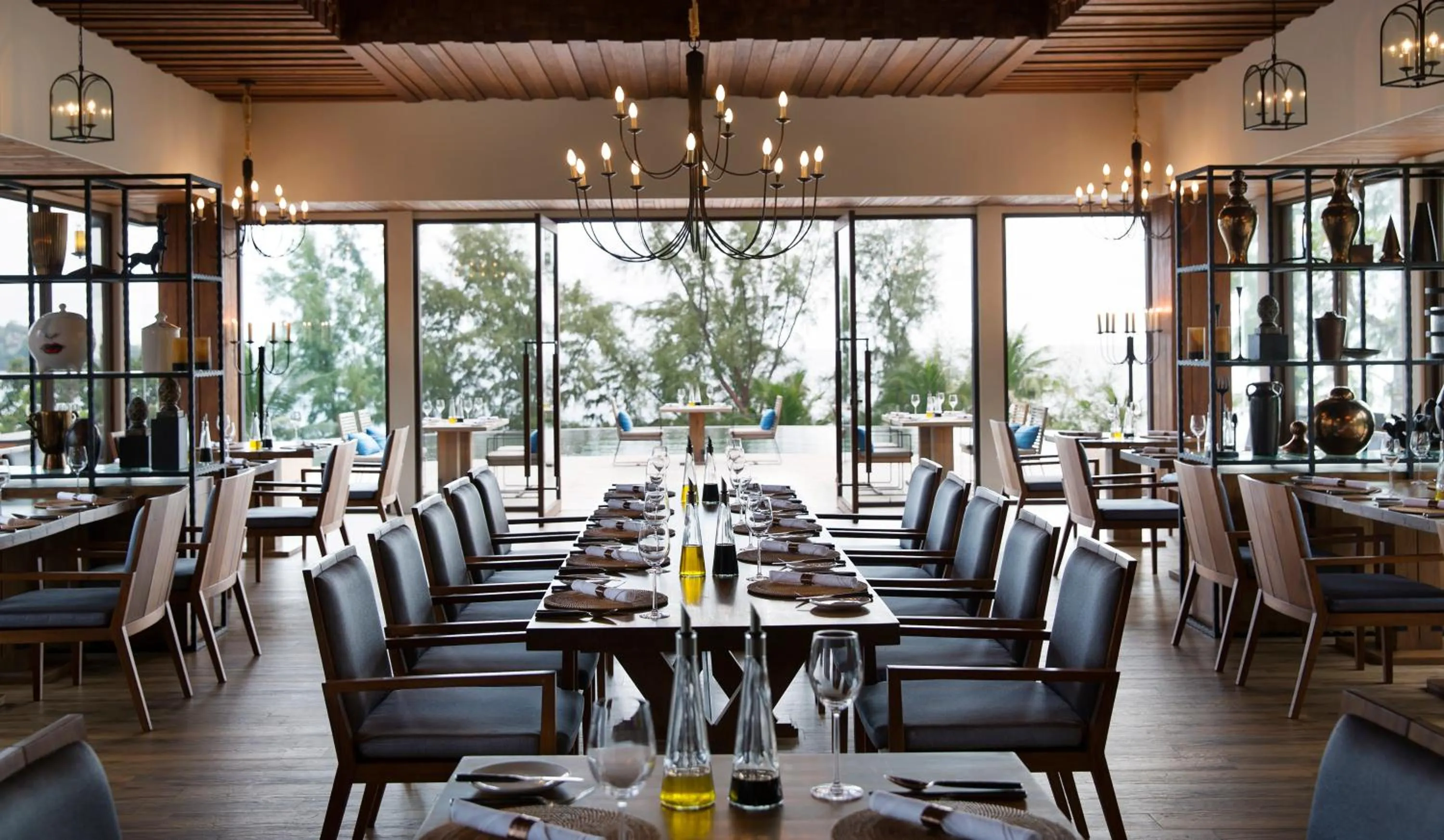 Pullman Phuket Arcadia Naithon Beach