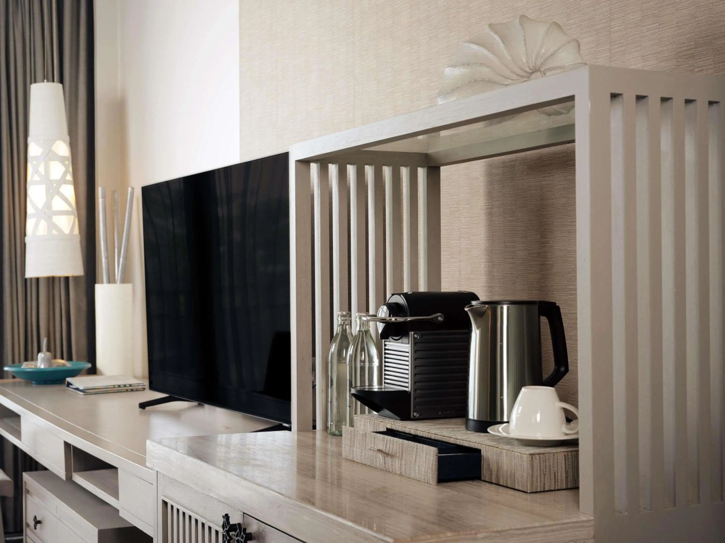 TV and multimedia in Pullman Phuket Arcadia Naithon Beach