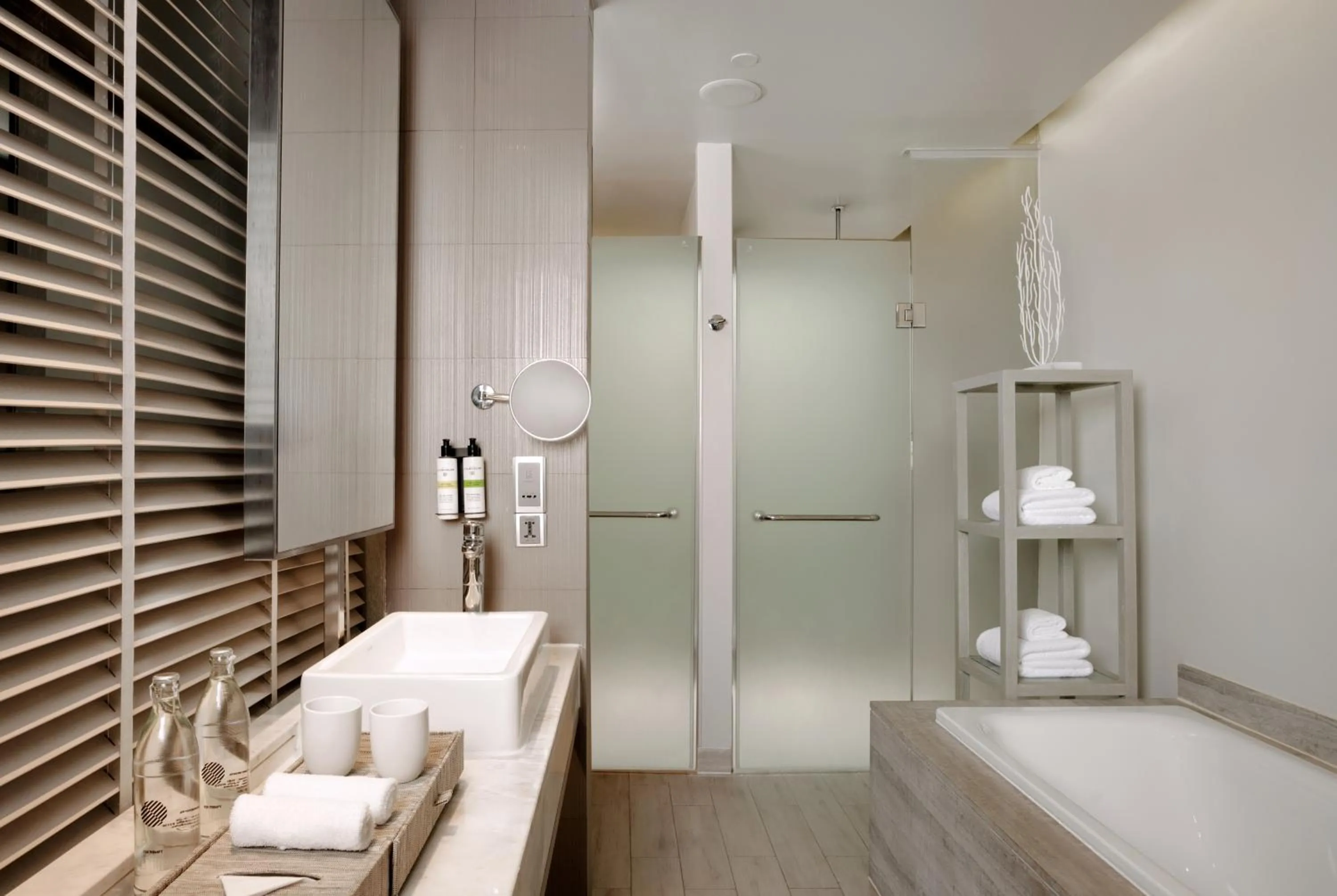 Shower in Pullman Phuket Arcadia Naithon Beach