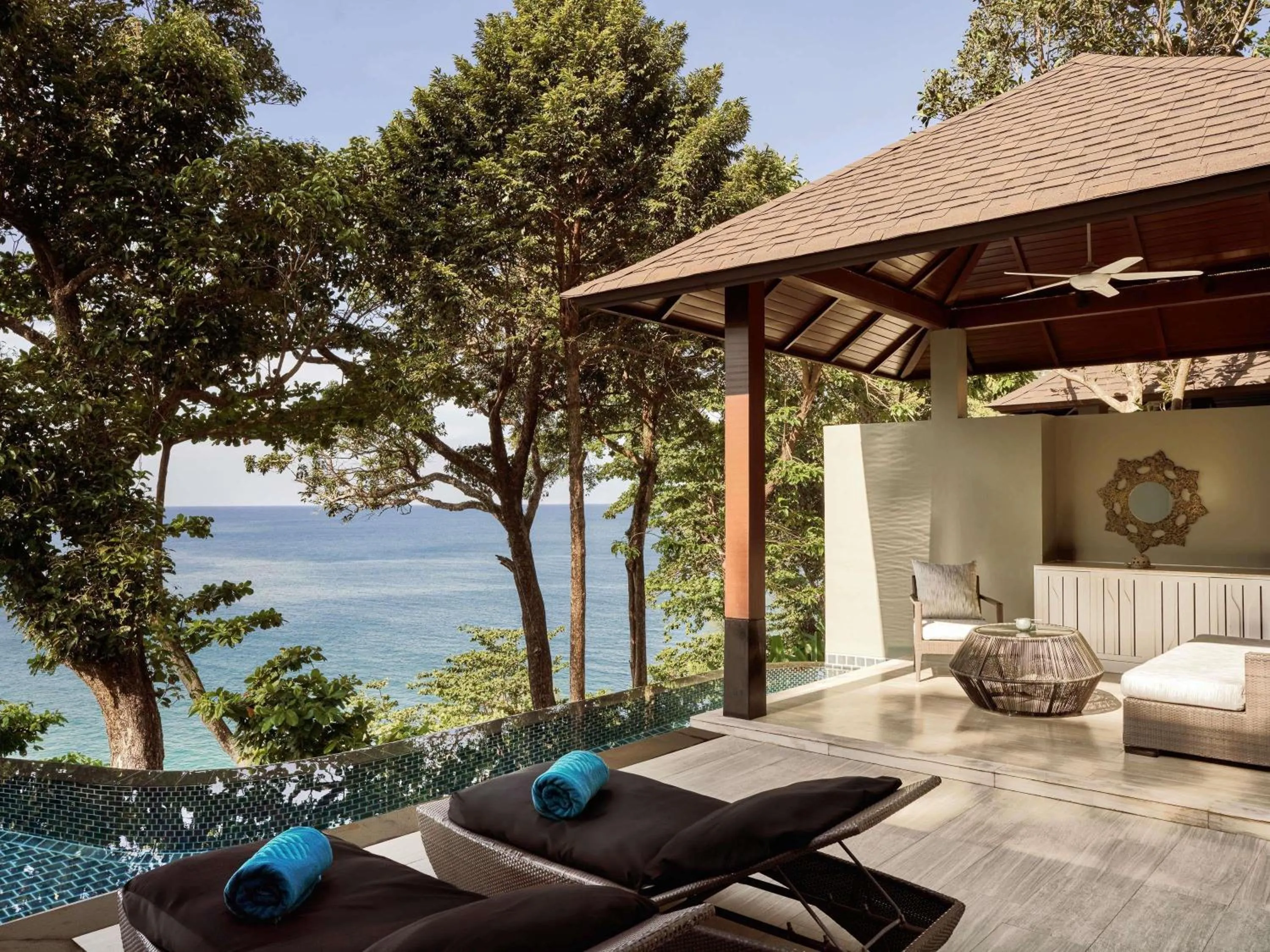 Day in Pullman Phuket Arcadia Naithon Beach