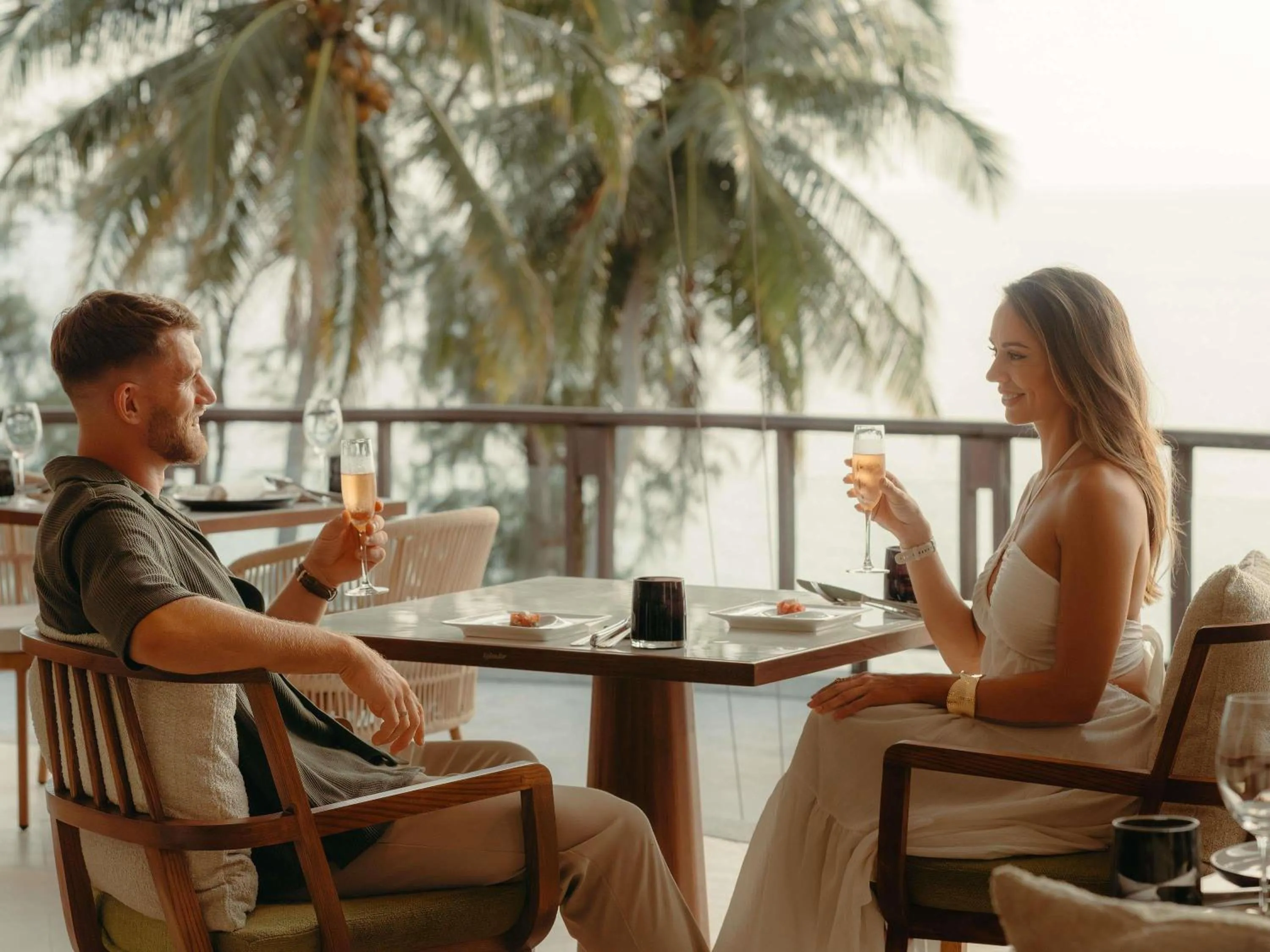 Restaurant/places to eat in Pullman Phuket Arcadia Naithon Beach