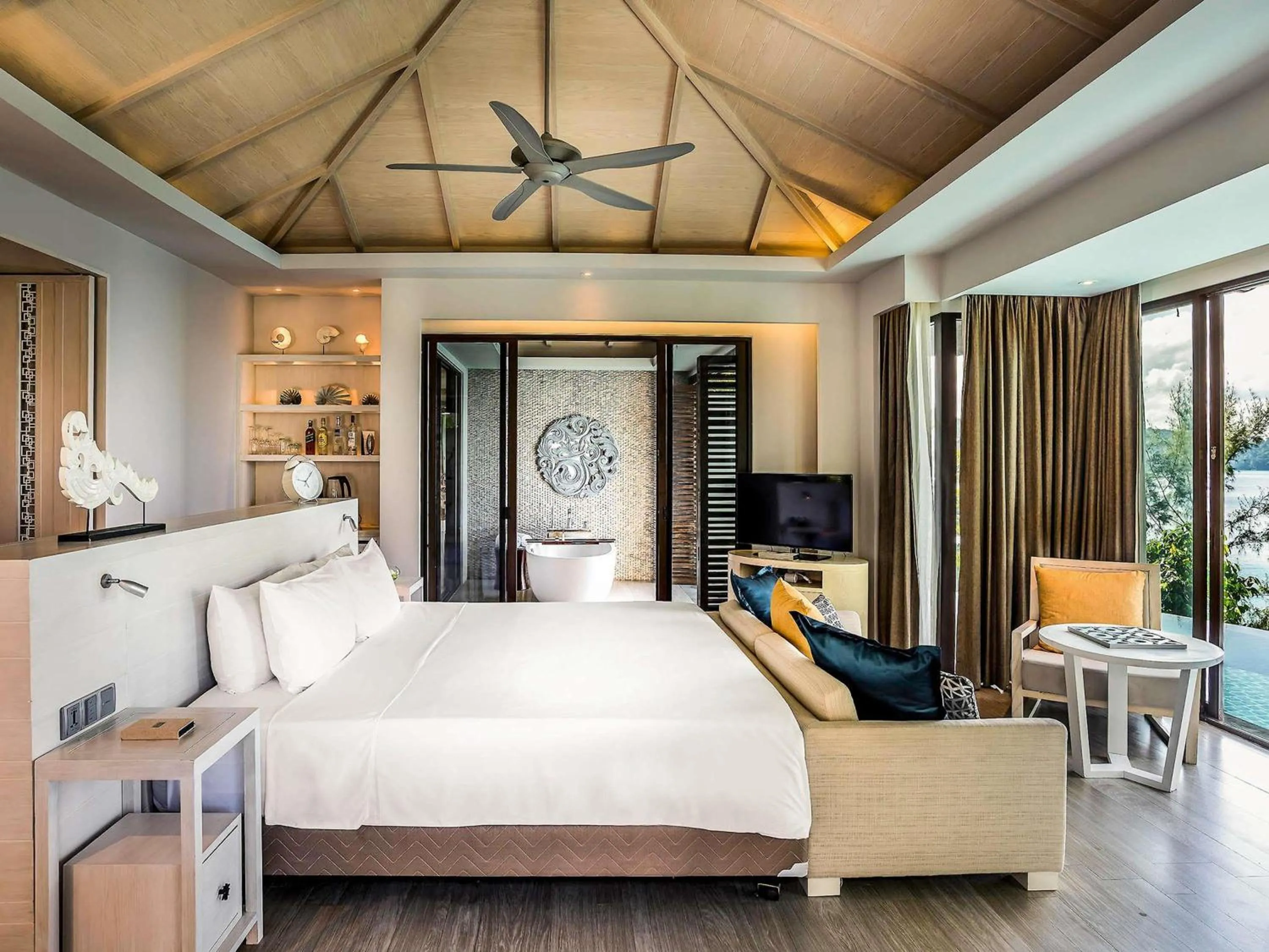 Bedroom, Bed in Pullman Phuket Arcadia Naithon Beach