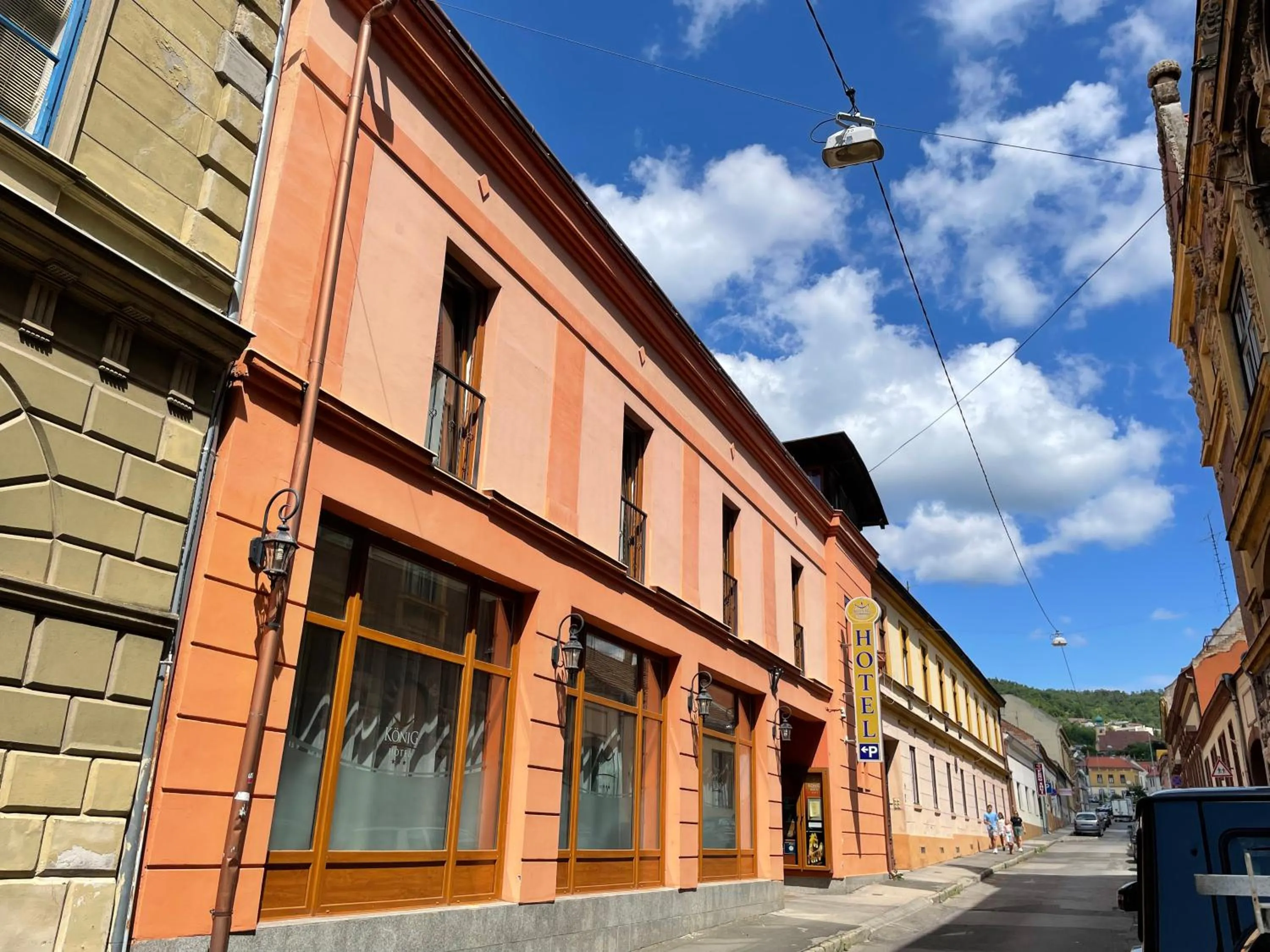 Property building in König Hotel