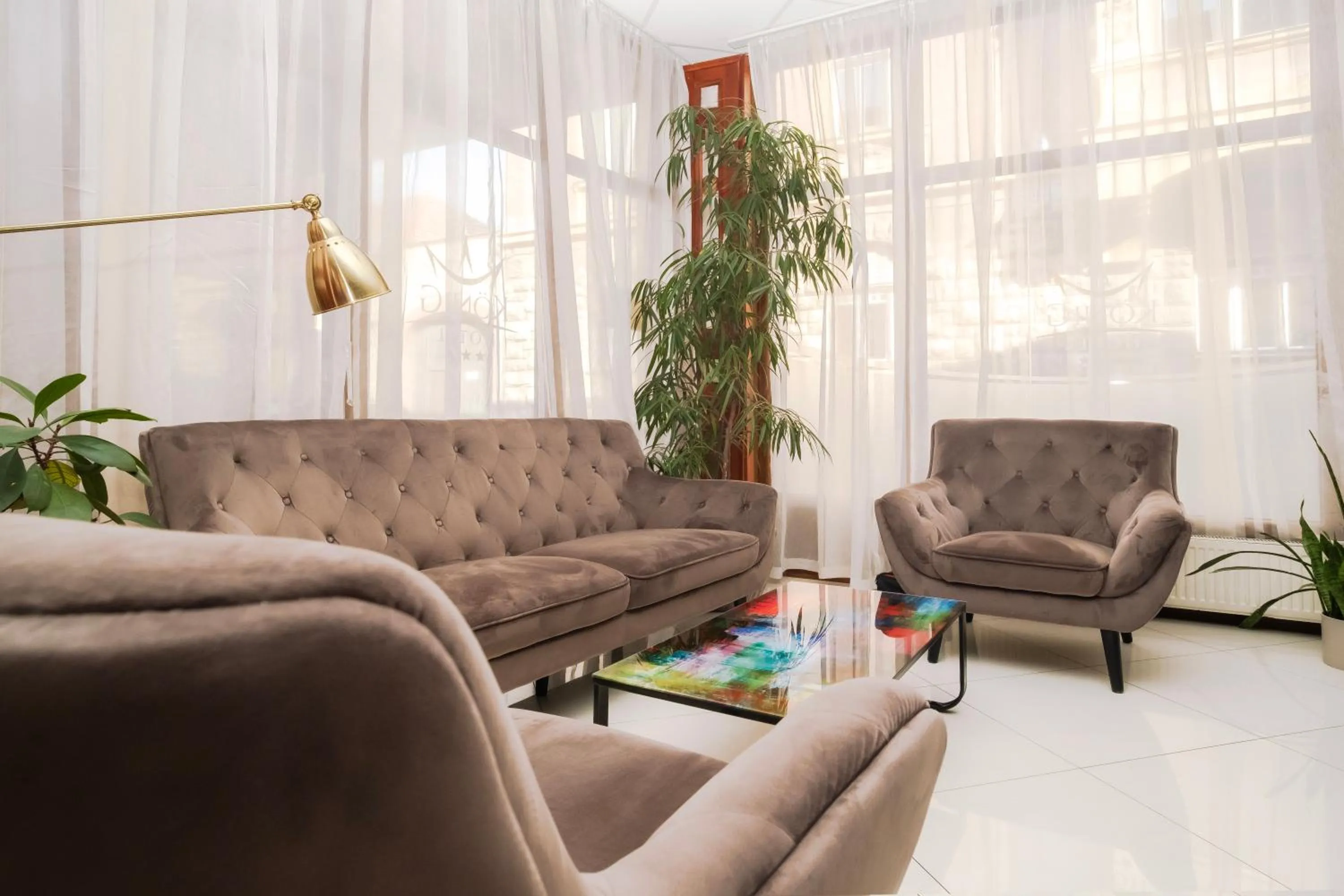 Coffee/tea facilities in König Hotel