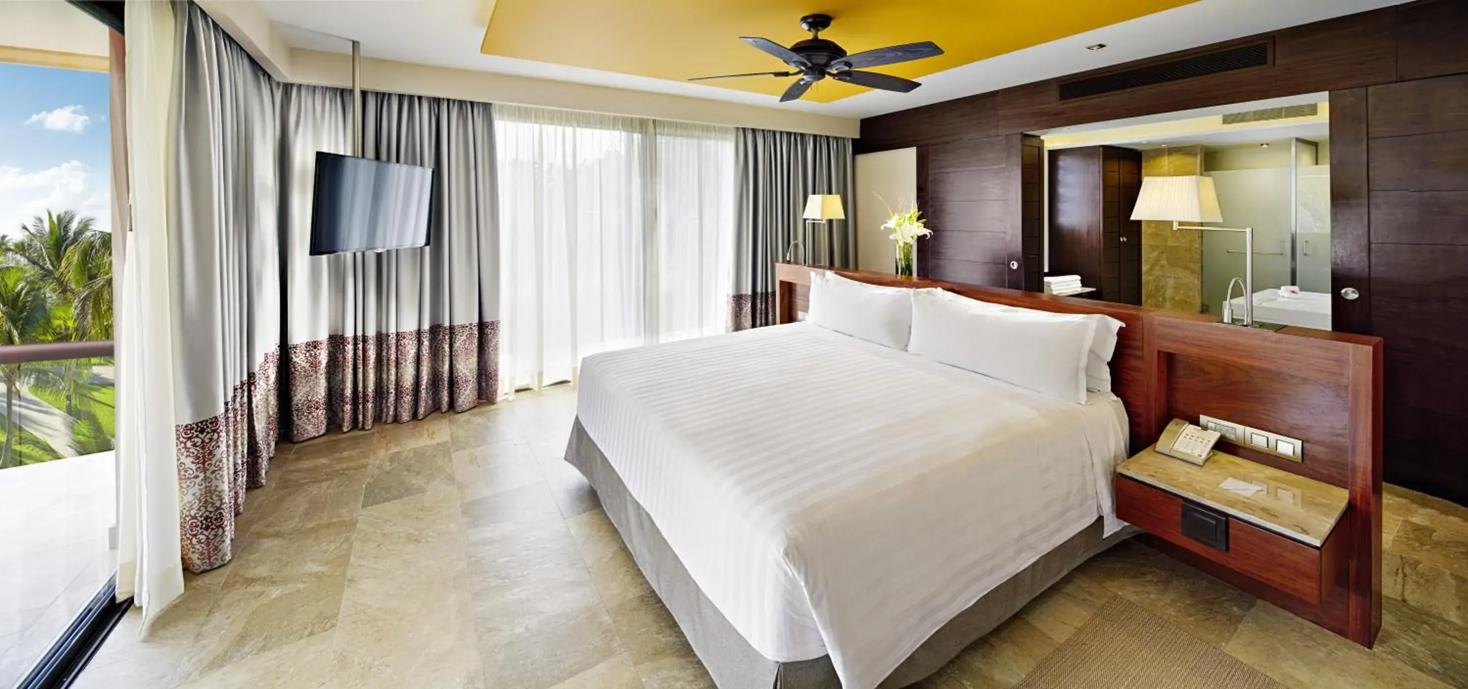 Suite Ocean Front Premium Level in Barceló Maya Beach - All Inclusive Suite Ocean Front Premium Level in Barceló Maya Beach - All Inclusive