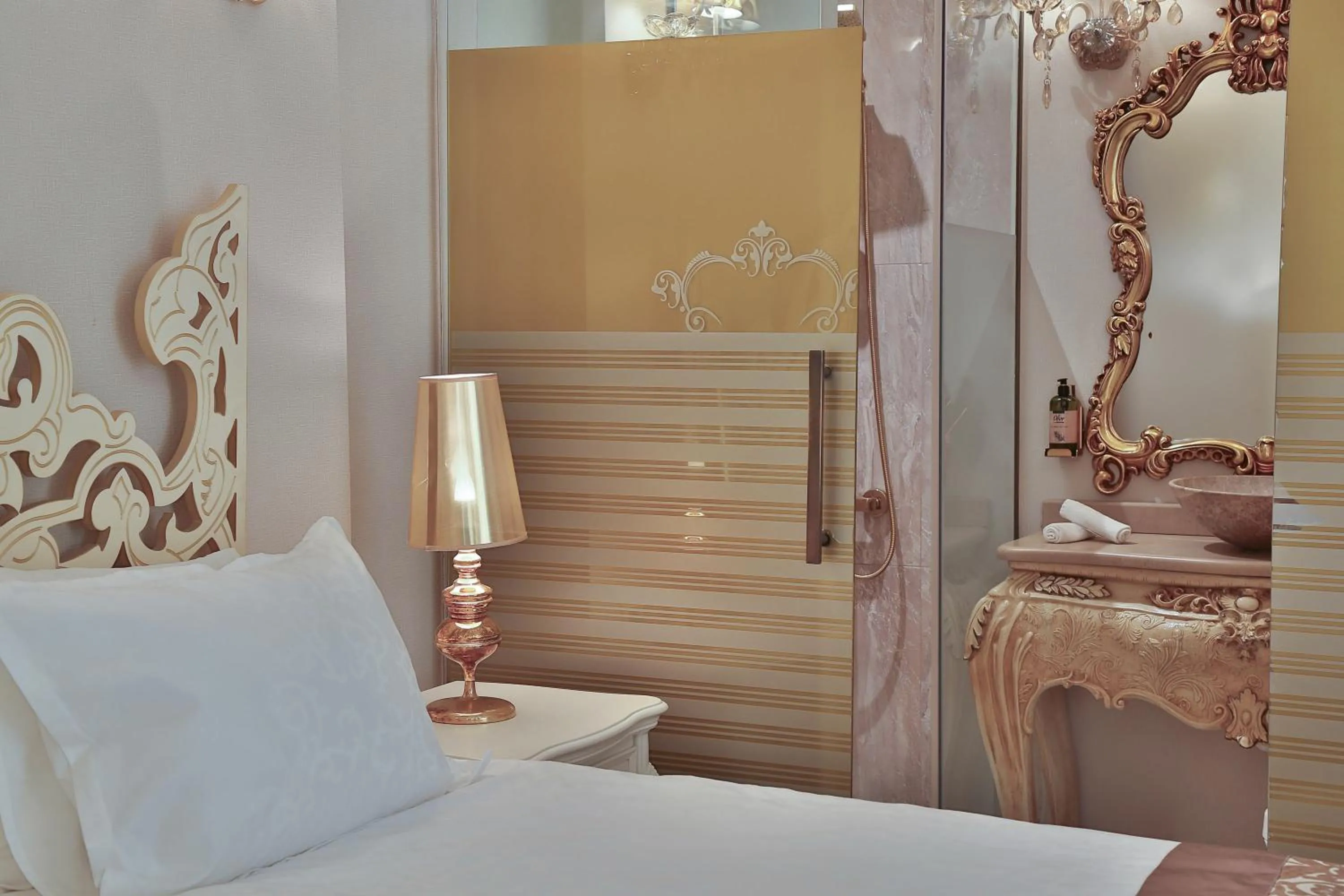 Bathroom, Bed in Elegance East Hotel