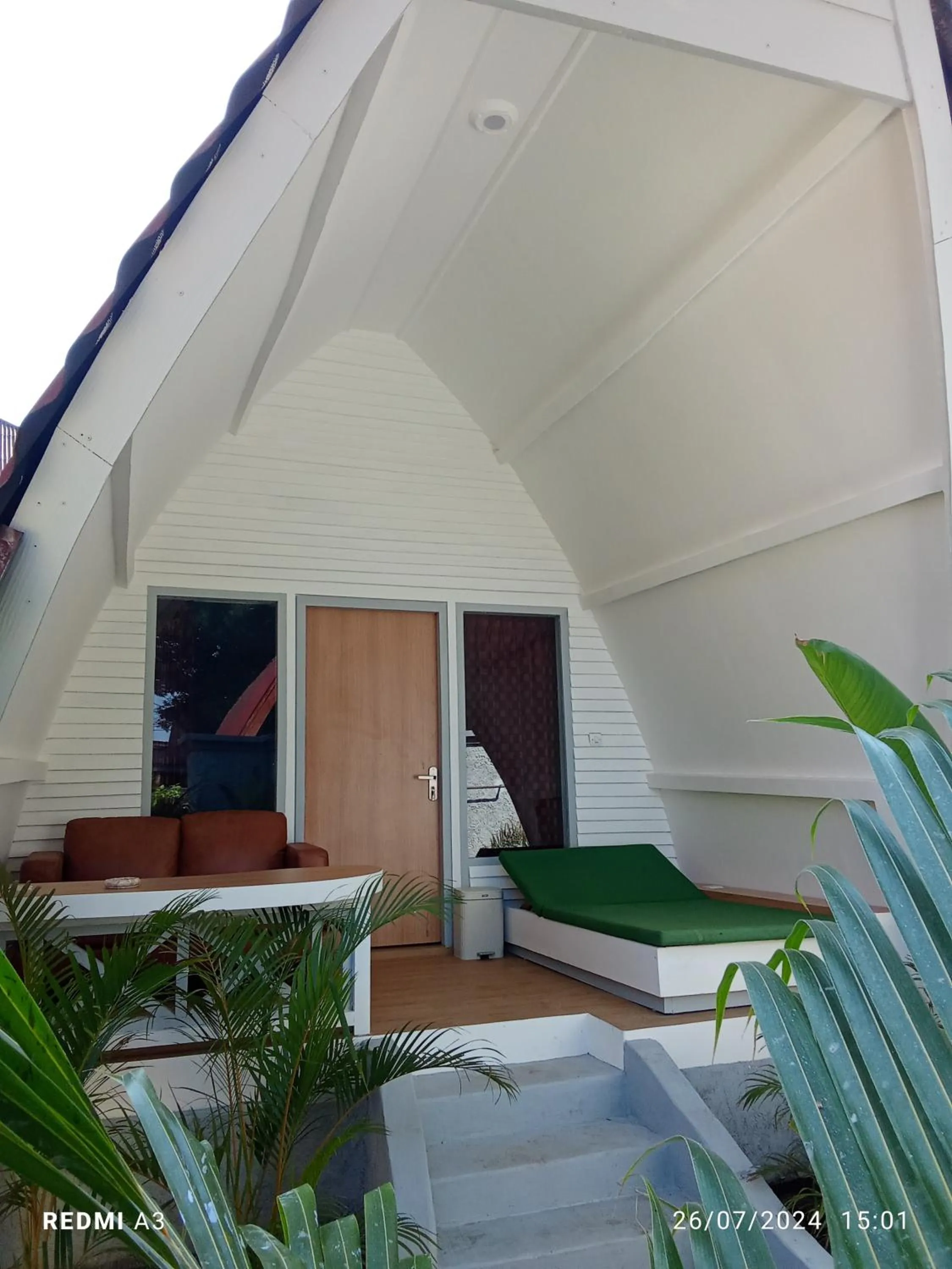 Living room in Coral Beach 2 Bungalow
