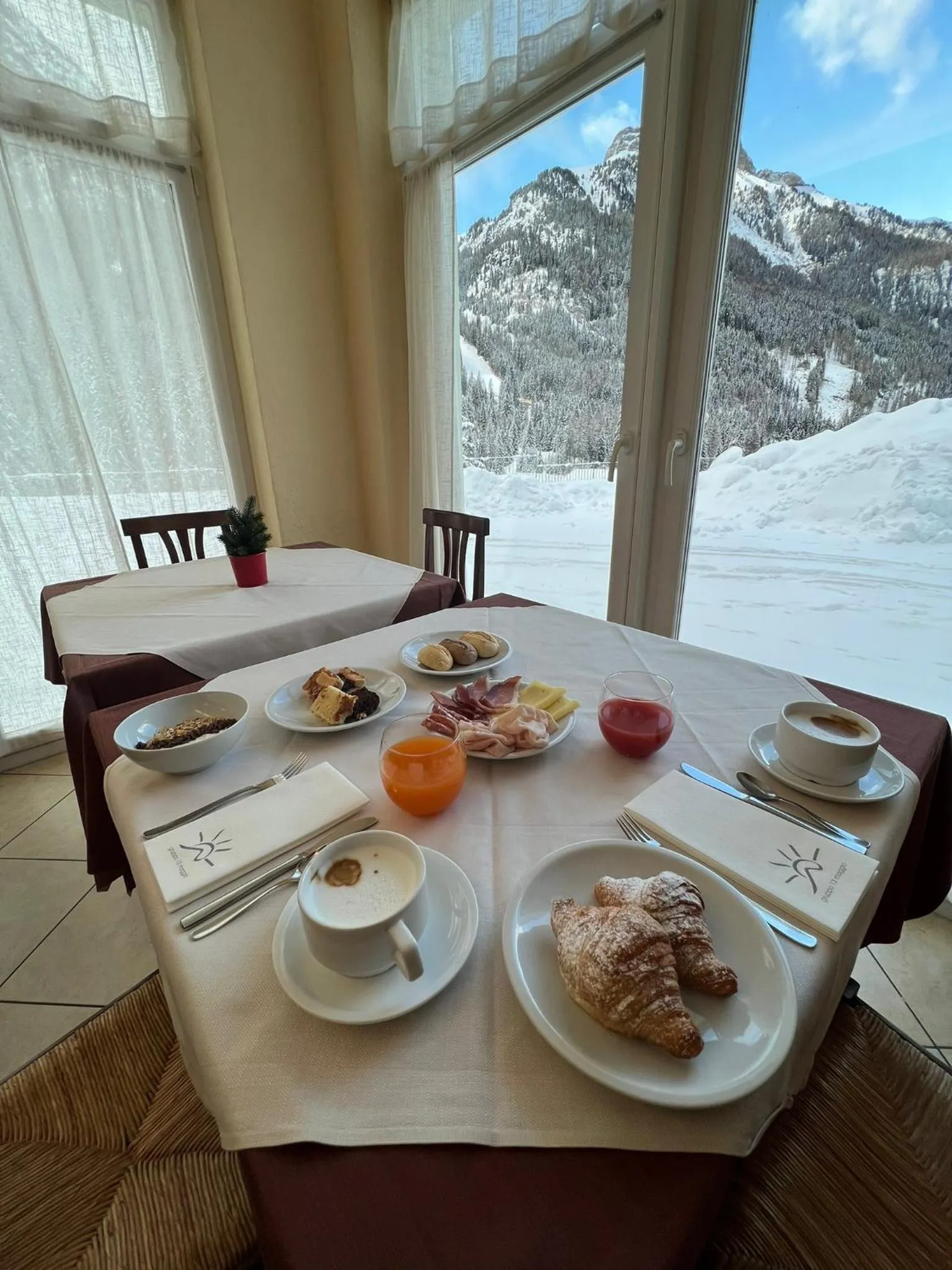 Breakfast in Santa Maria ad Nives