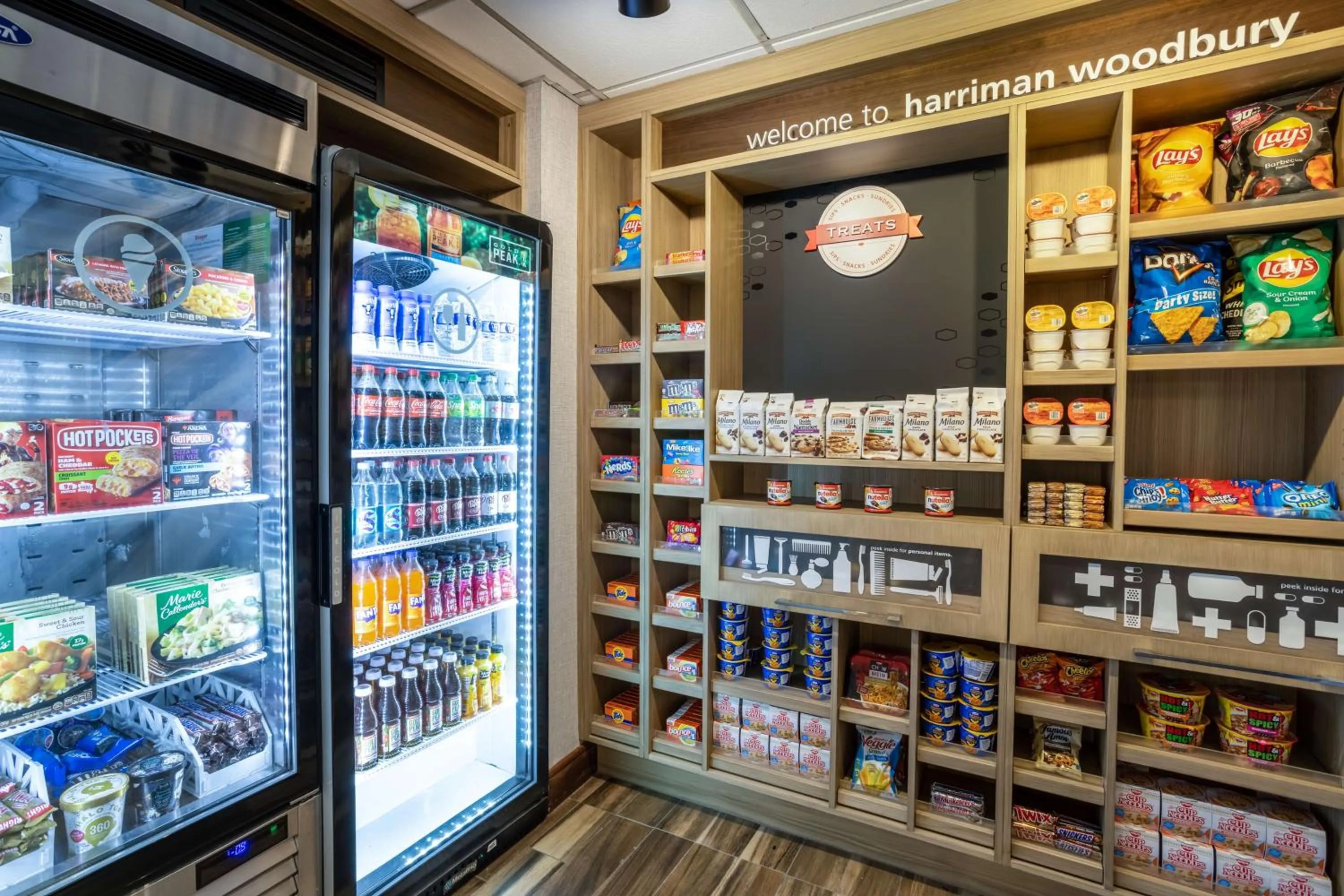 Restaurant/places to eat in Hampton Inn Harriman Woodbury