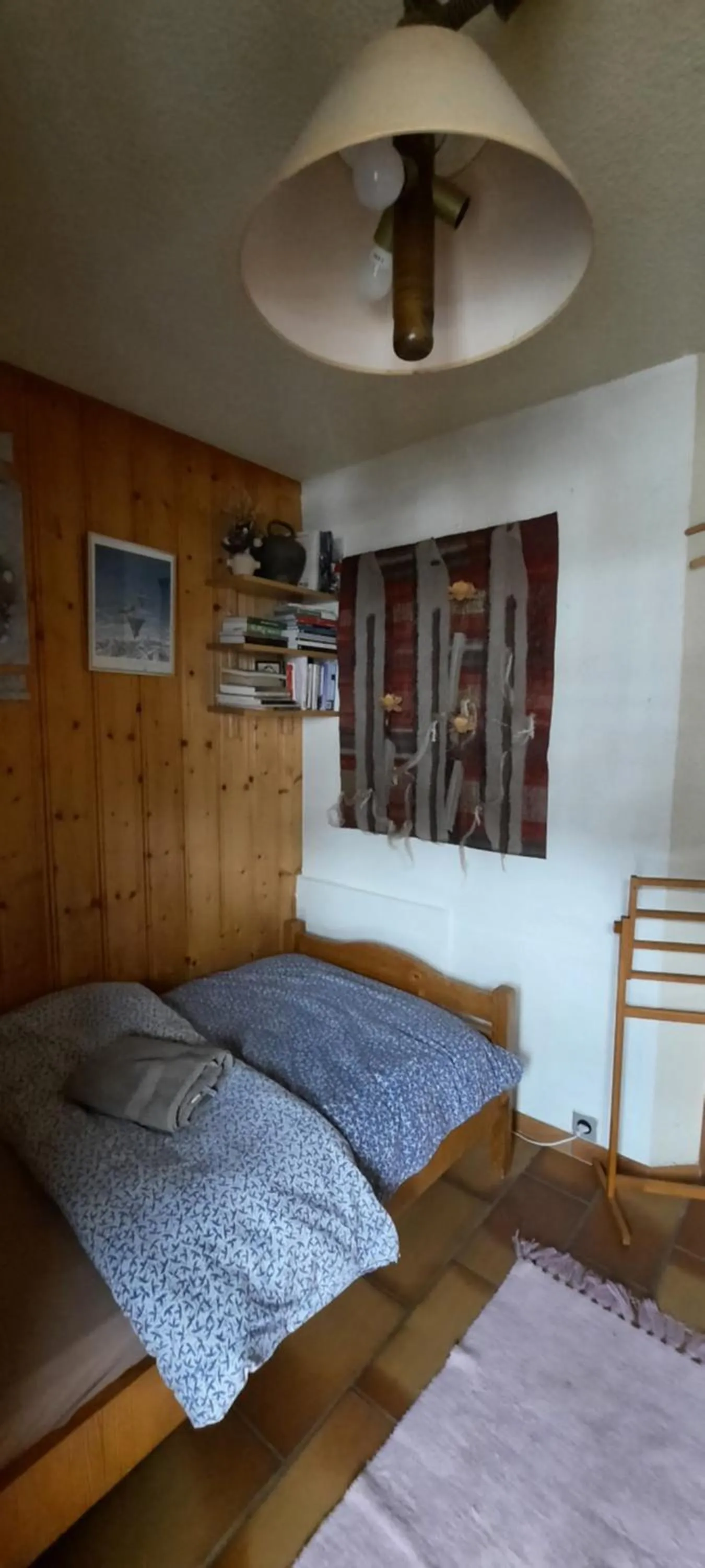 Bedroom, Bed in BnB Claudy et Elizabeth Michellod-Dutheil