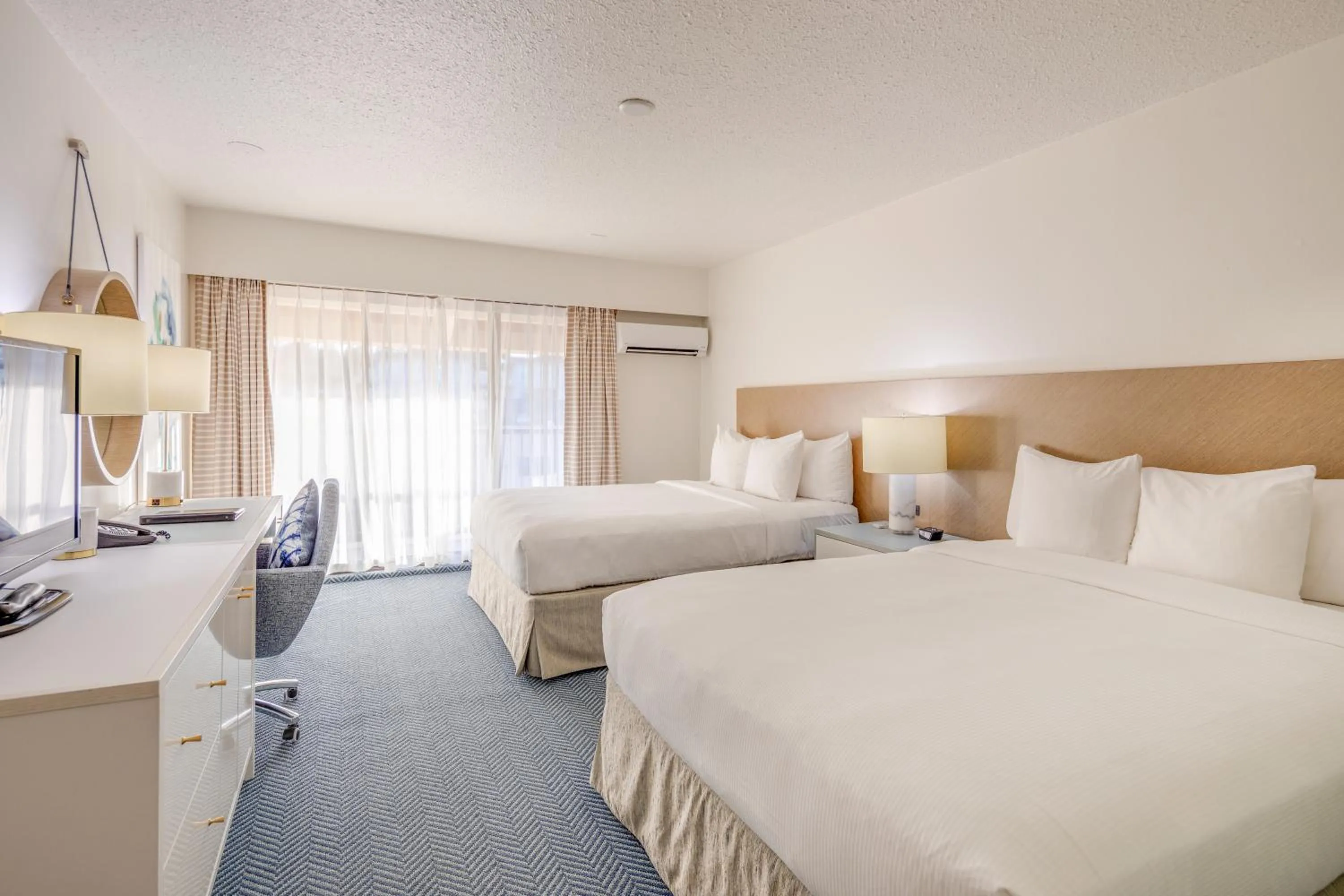 Bed in Bayside Resort, an Ascend Collection Resort