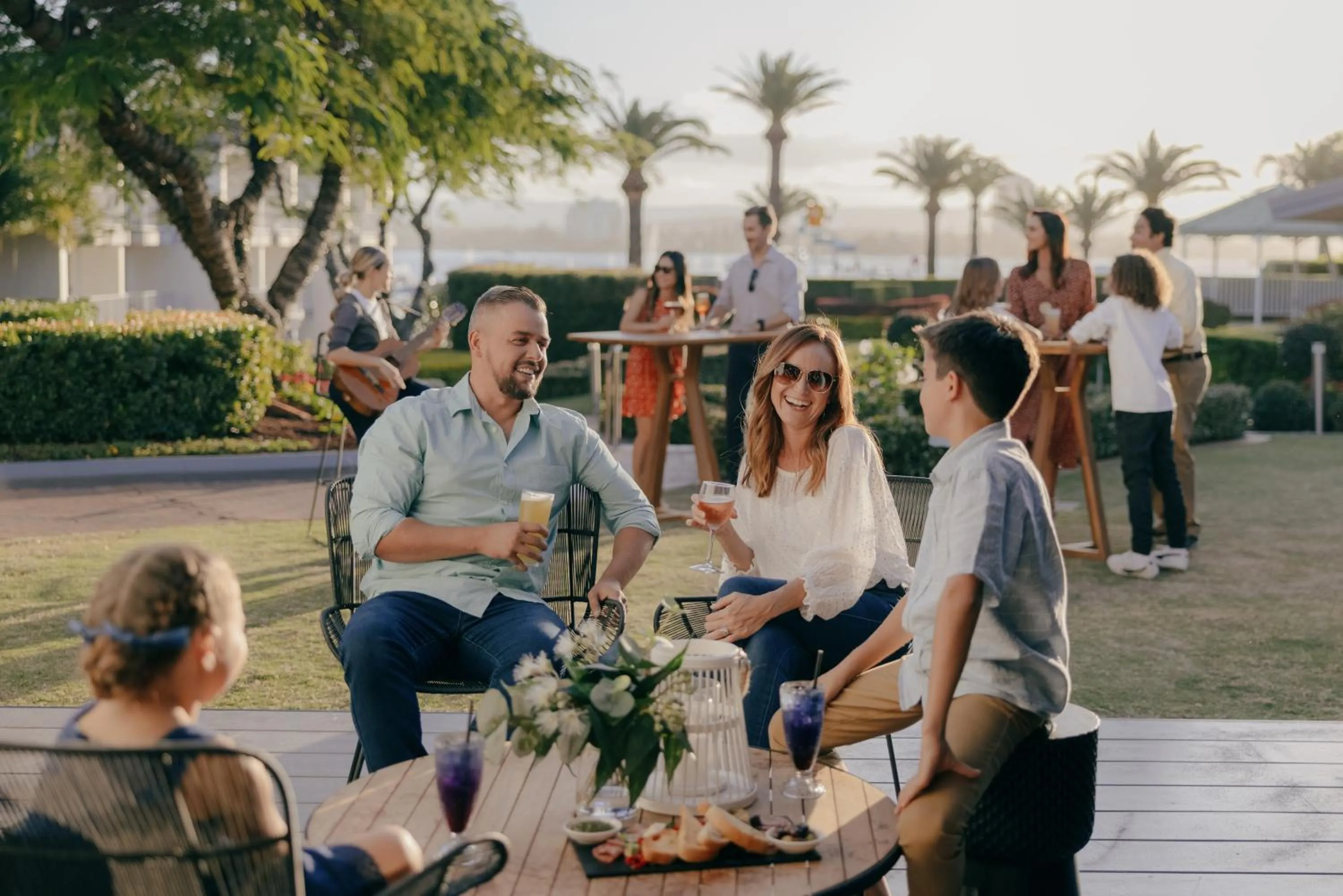 Restaurant/places to eat in Sea World Resort