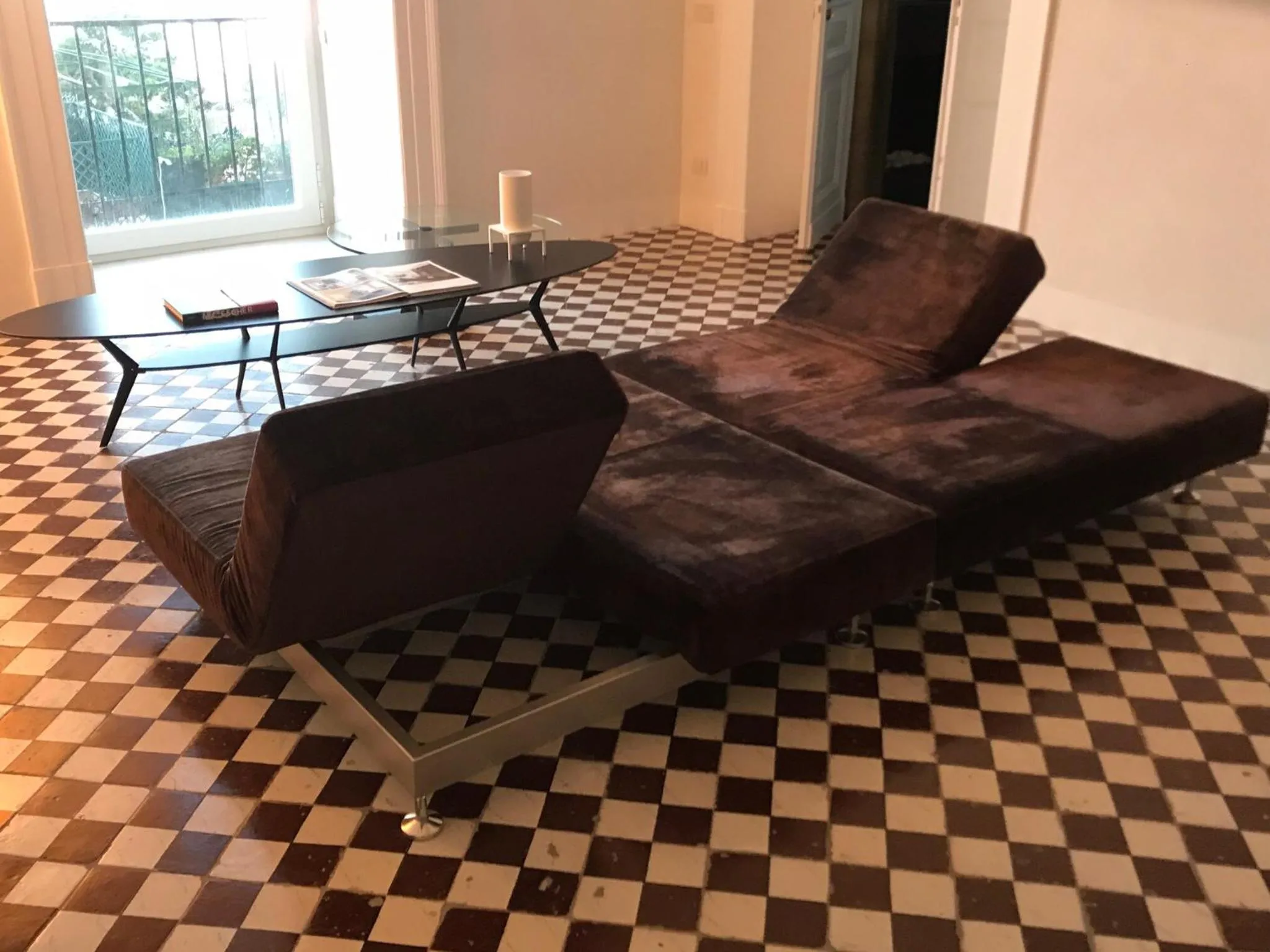 Communal lounge/ TV room in PrimoPianoPosillipo