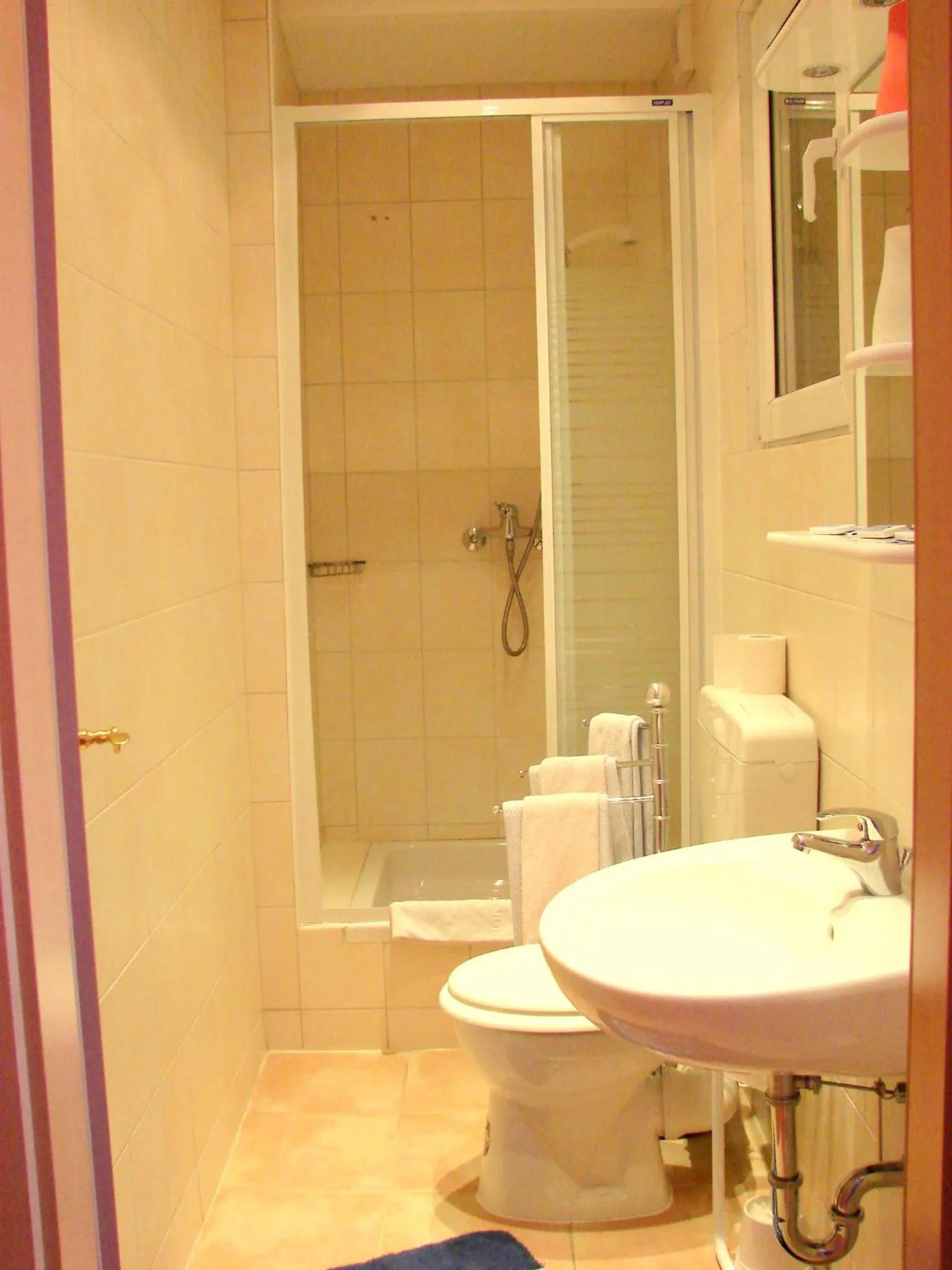 Bathroom in Hotel Krone