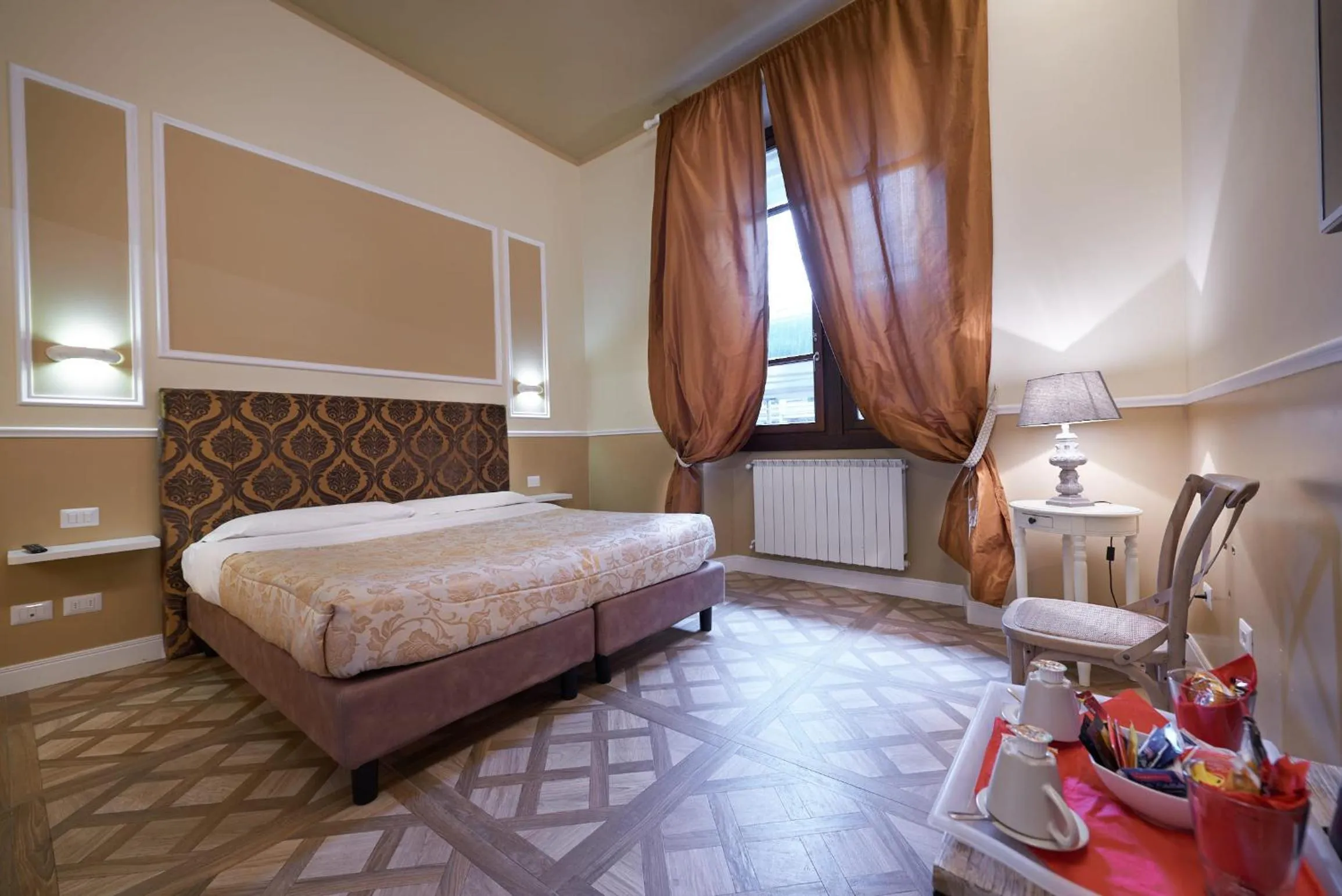 Photo of the whole room, Bed in B&B Le Stanze del Duomo