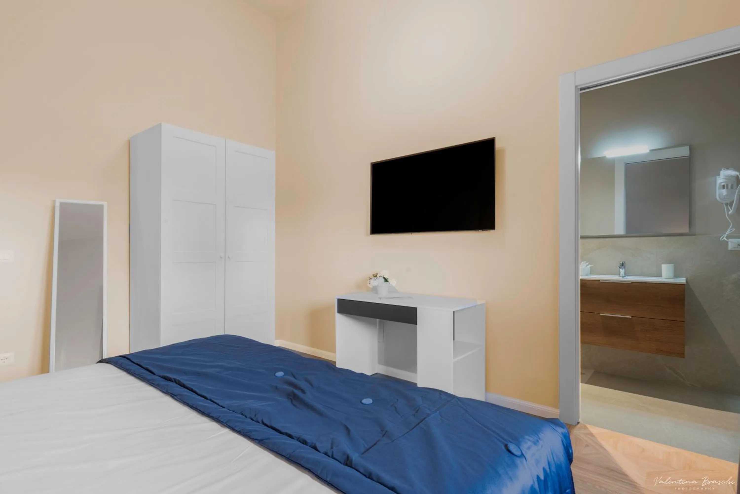 Photo of the whole room, Bed in B&B Le Stanze del Duomo