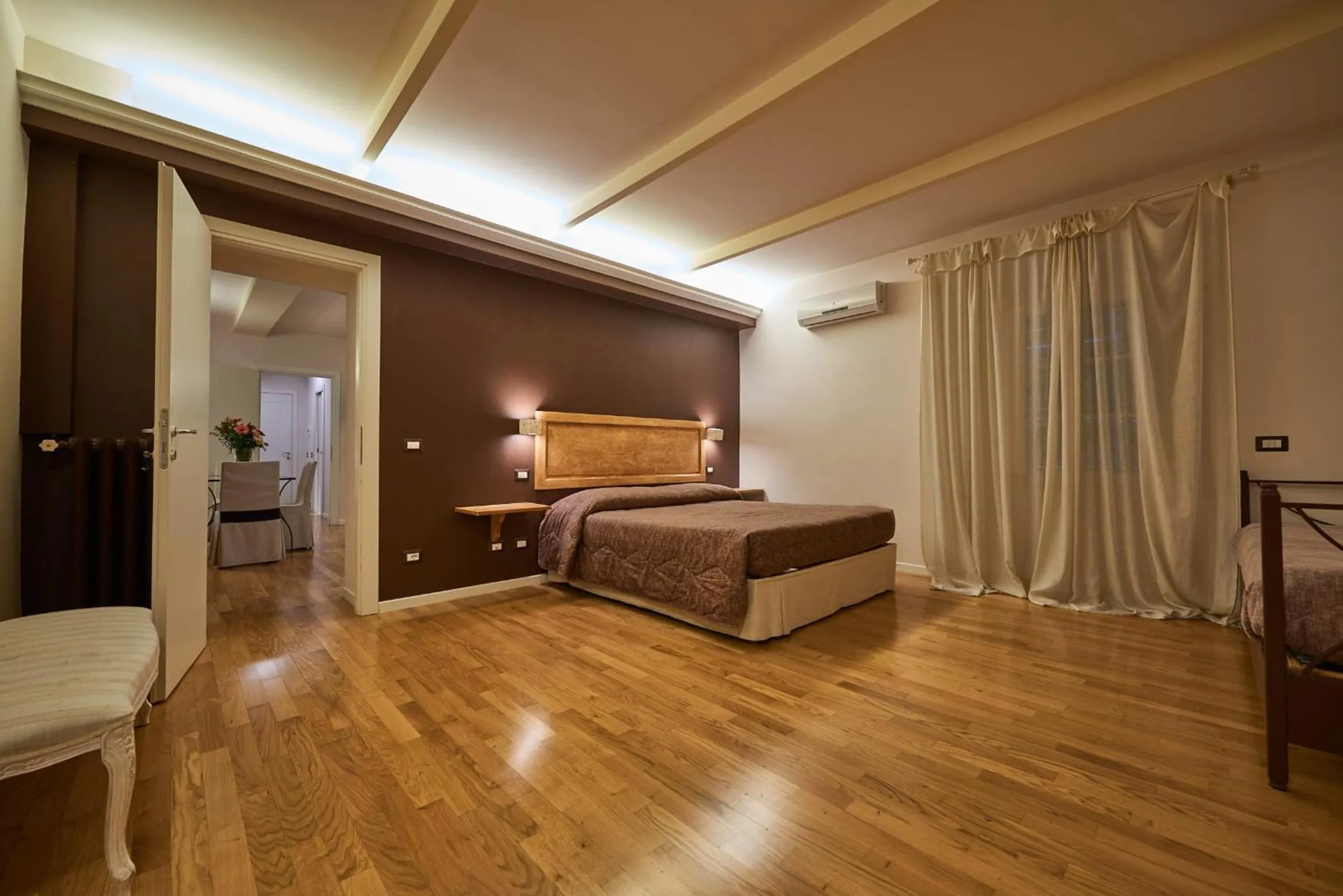 Photo of the whole room, Bed in B&B Le Stanze del Duomo