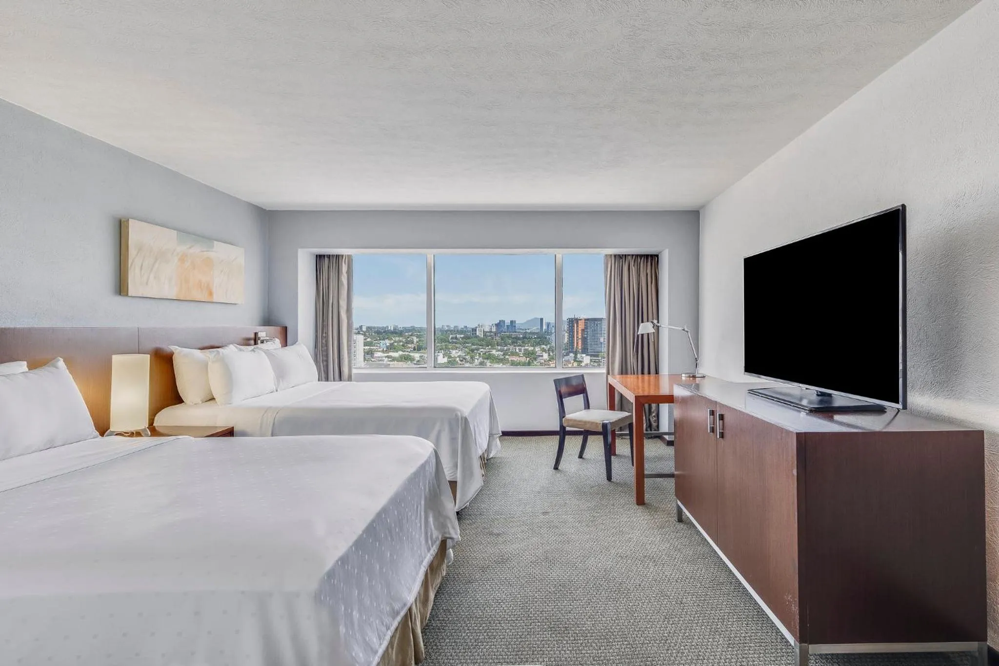 Photo of the whole room, Bed in Fiesta Americana Guadalajara