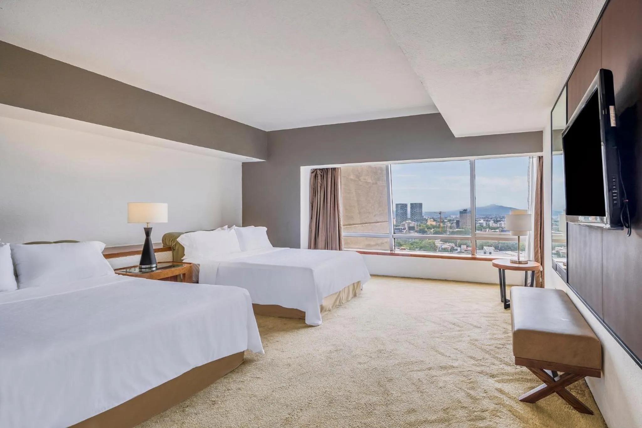 Photo of the whole room, Bed in Fiesta Americana Guadalajara