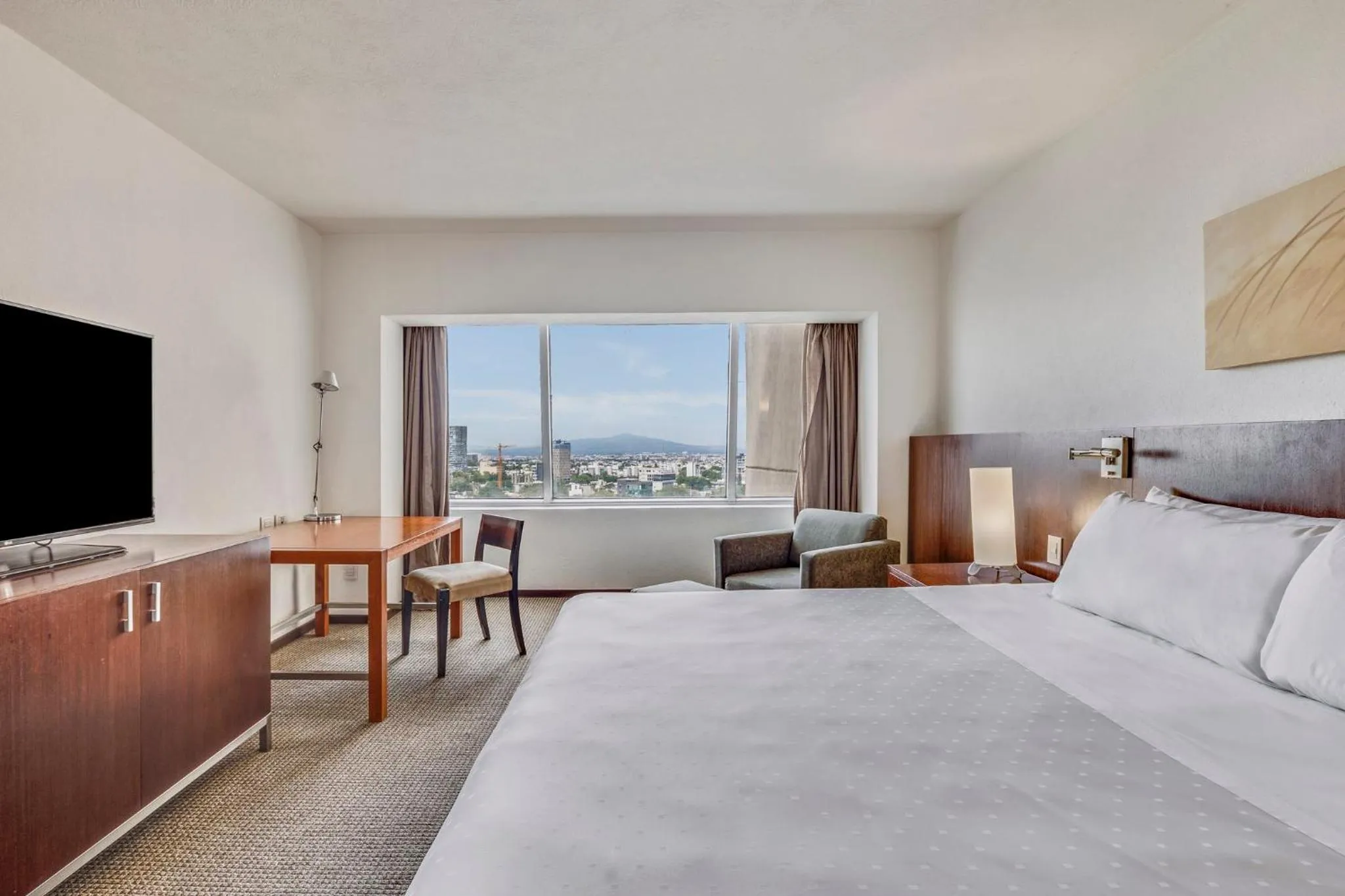 Bedroom, Bed in Fiesta Americana Guadalajara