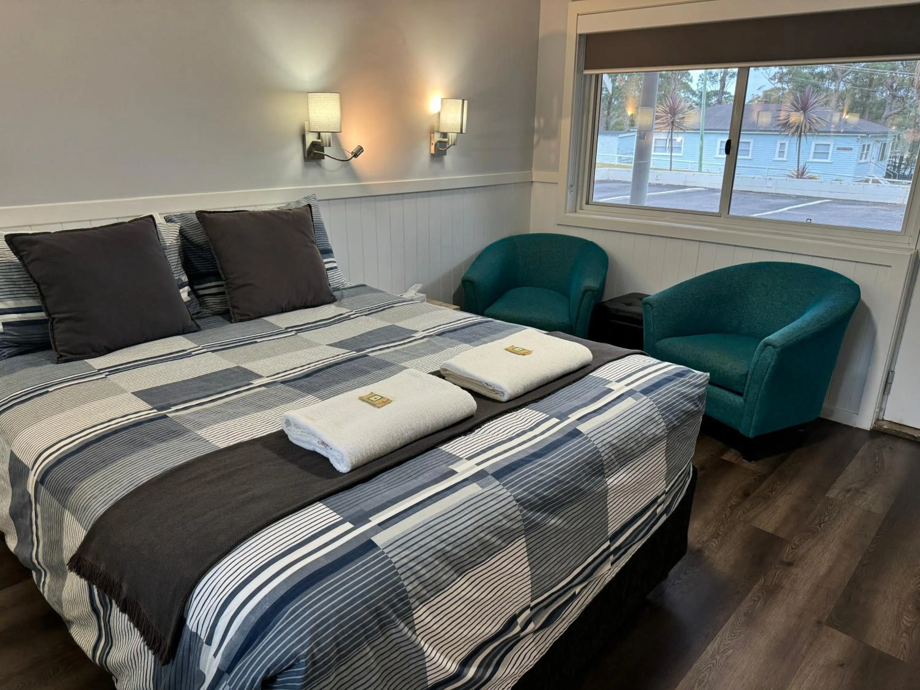 Bed in Ulladulla Motel