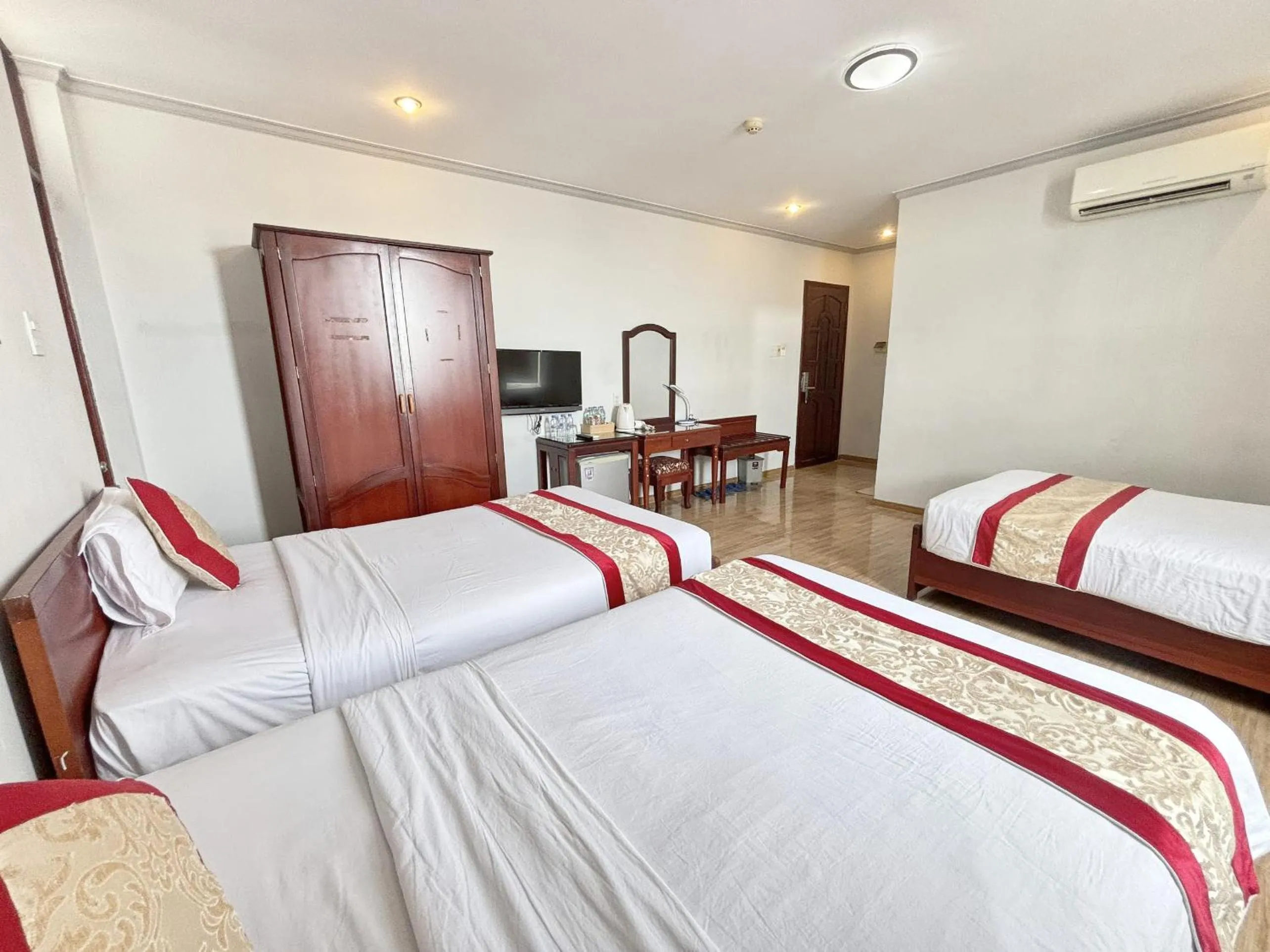 Bed in Asia Hotel Can Tho