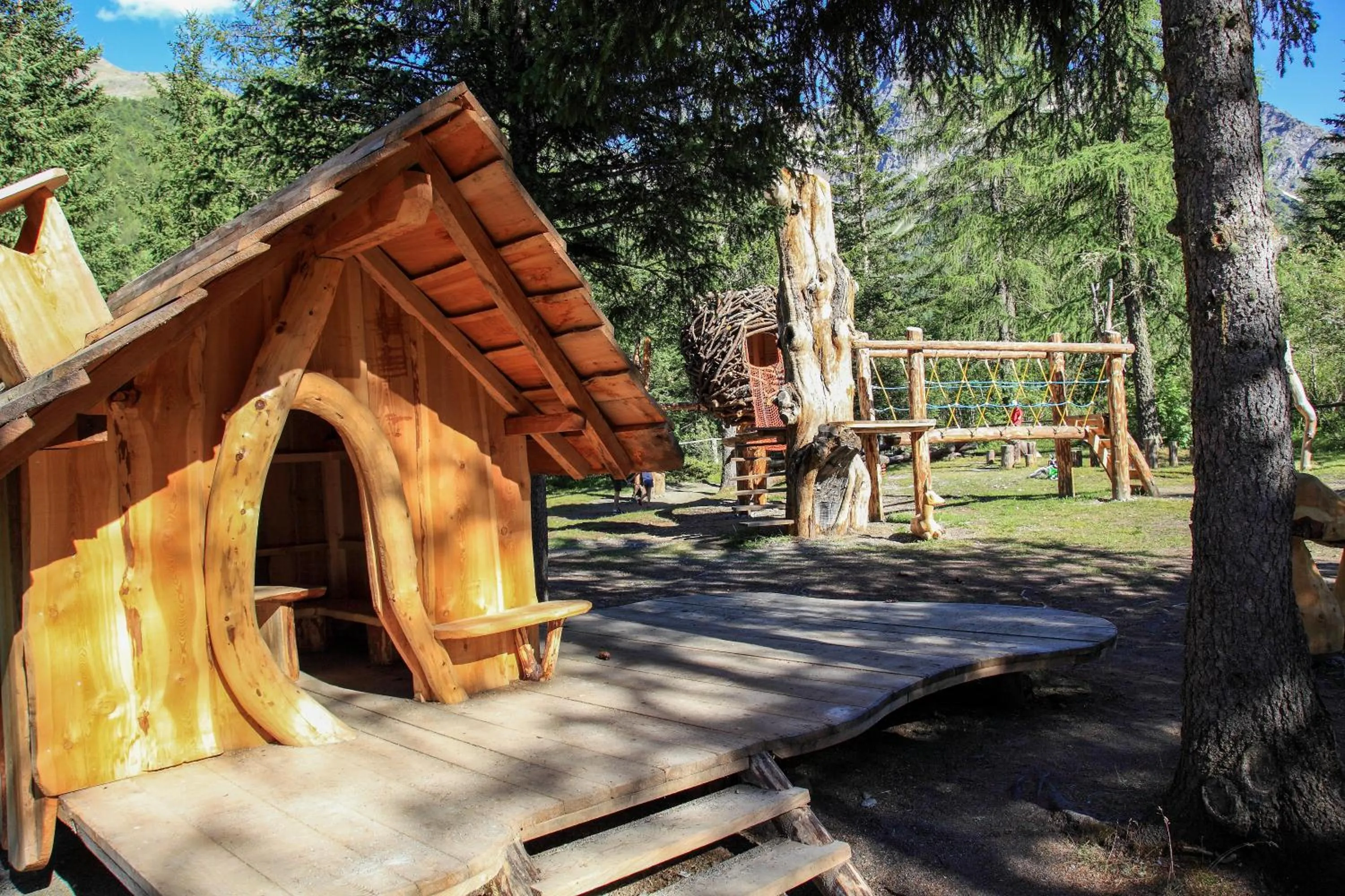 Children play ground in Garni des Alpes
