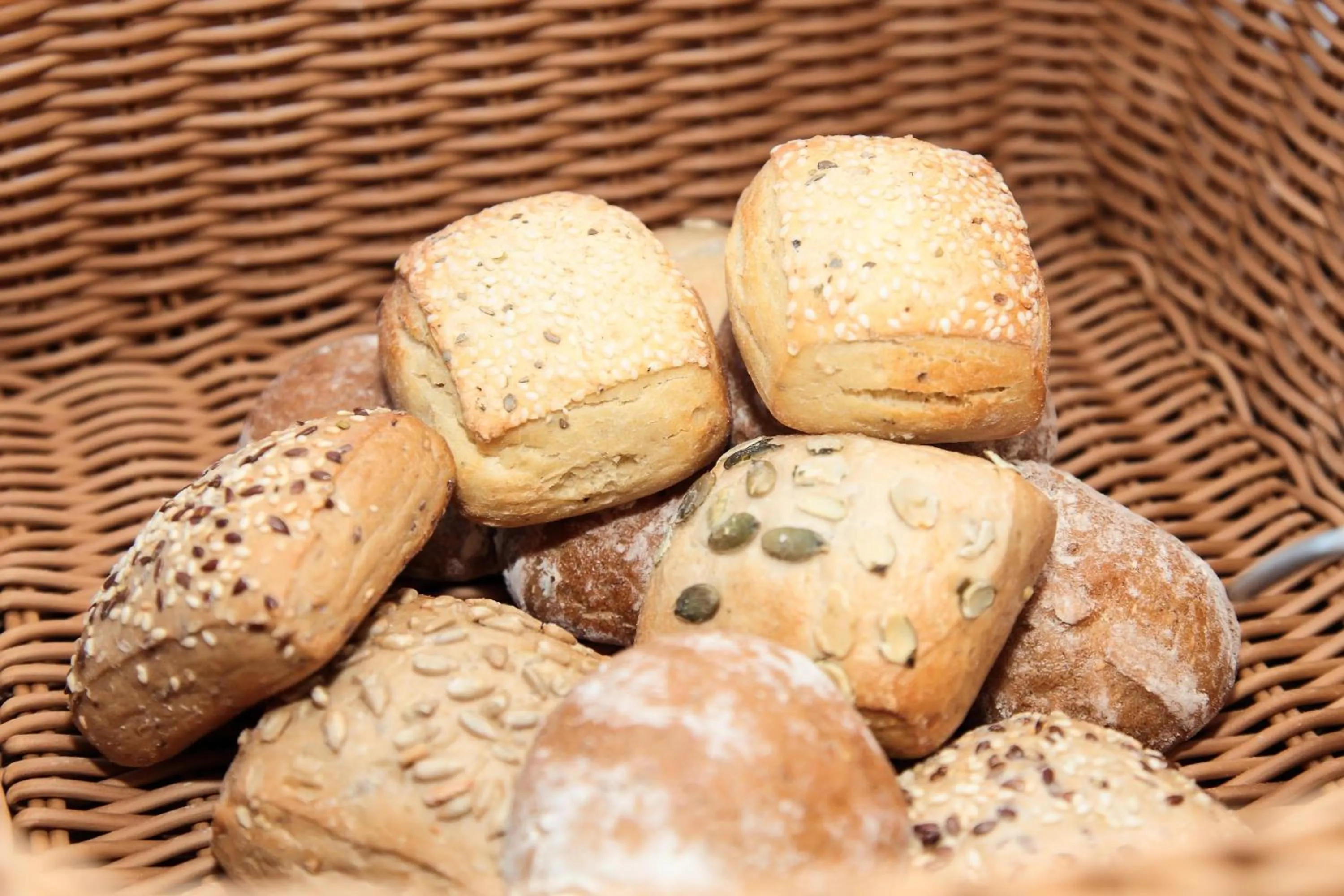 Buffet breakfast in Garni des Alpes