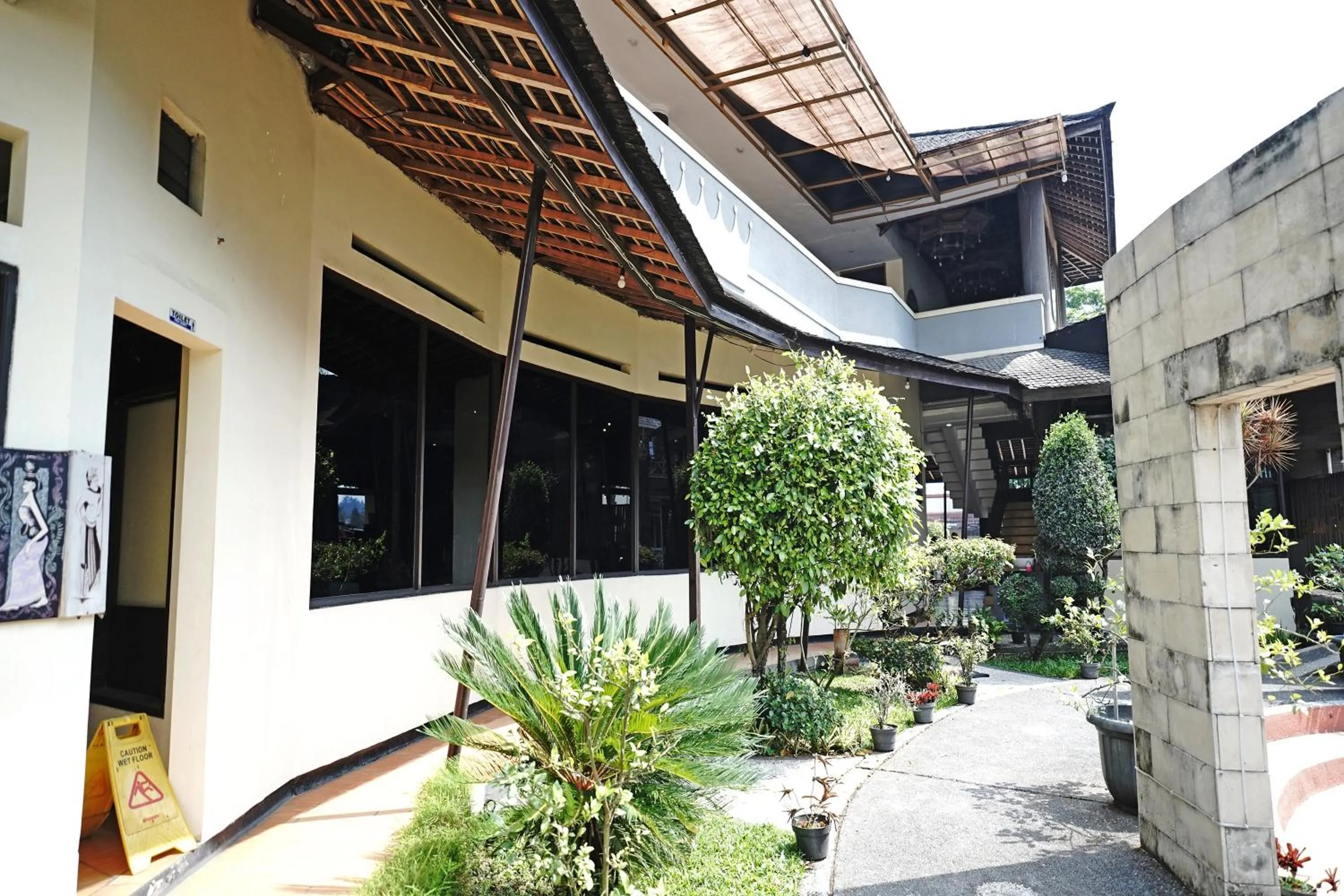 Property building in Saung Balibu Hotel