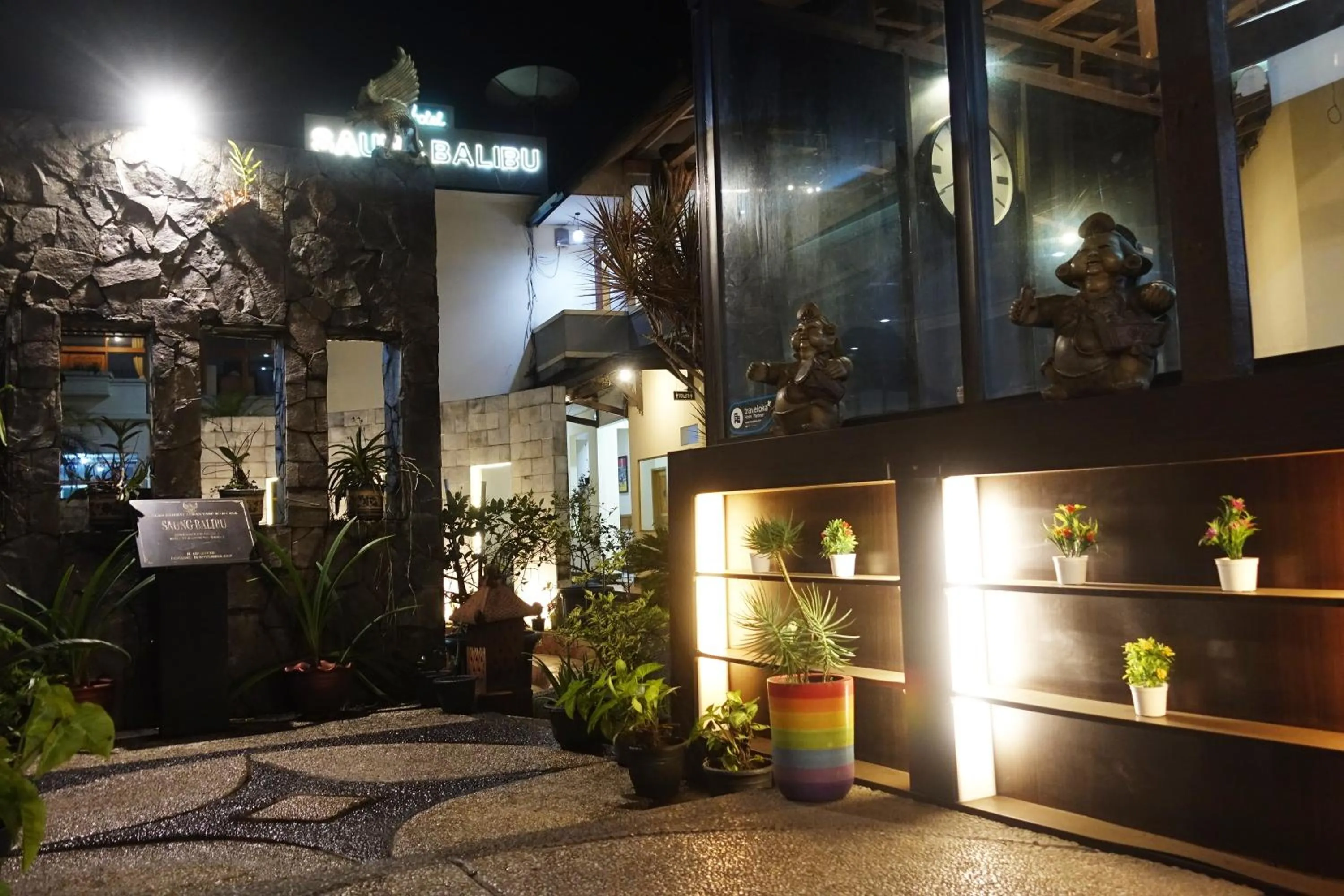 Property building in Saung Balibu Hotel