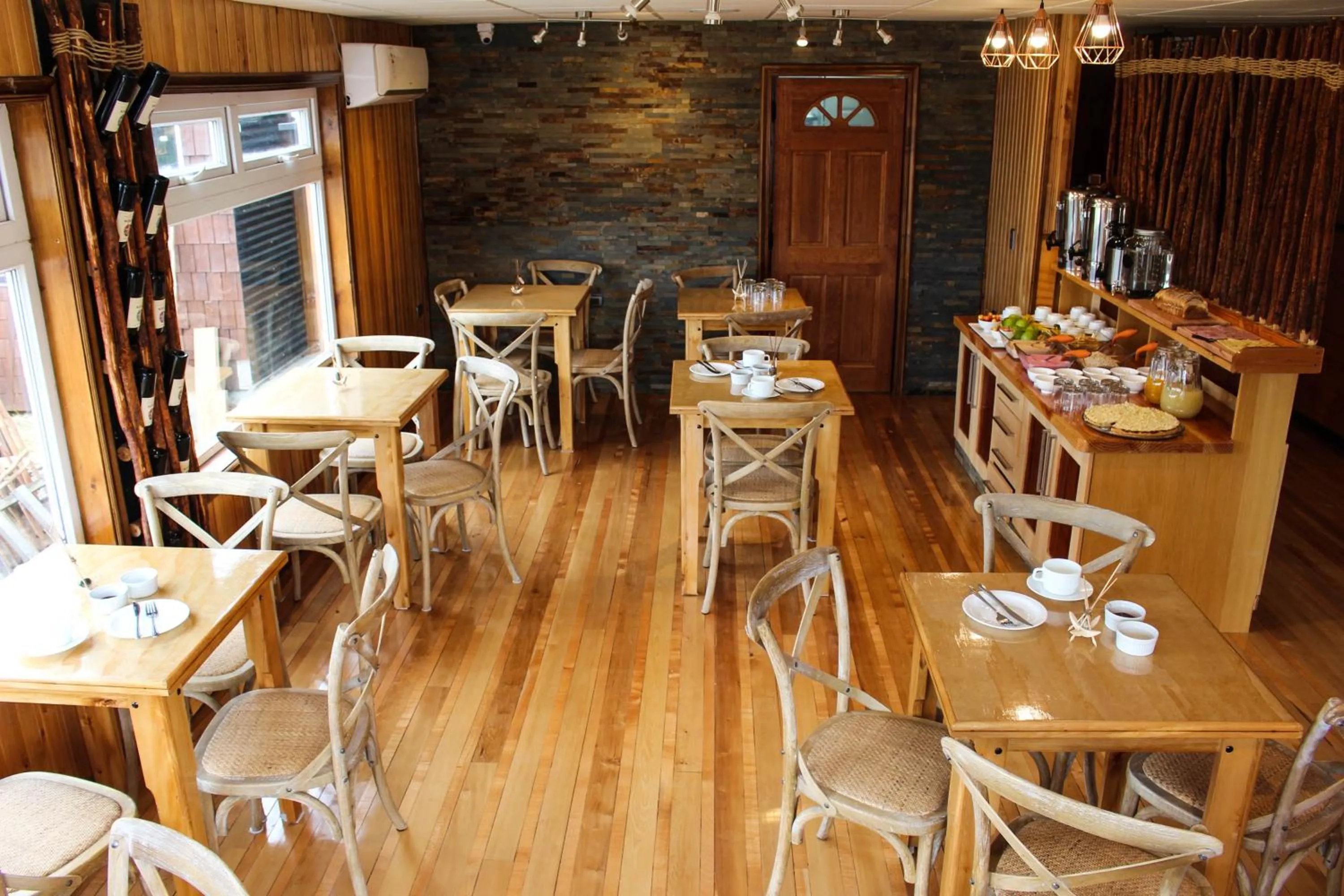 Breakfast in Hotel Aliwen