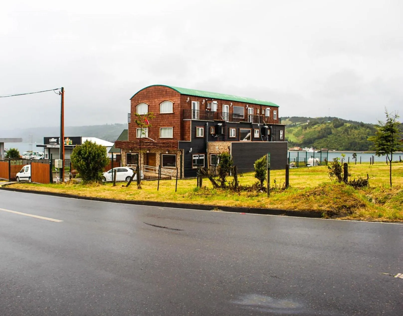 Property building in Hotel Aliwen