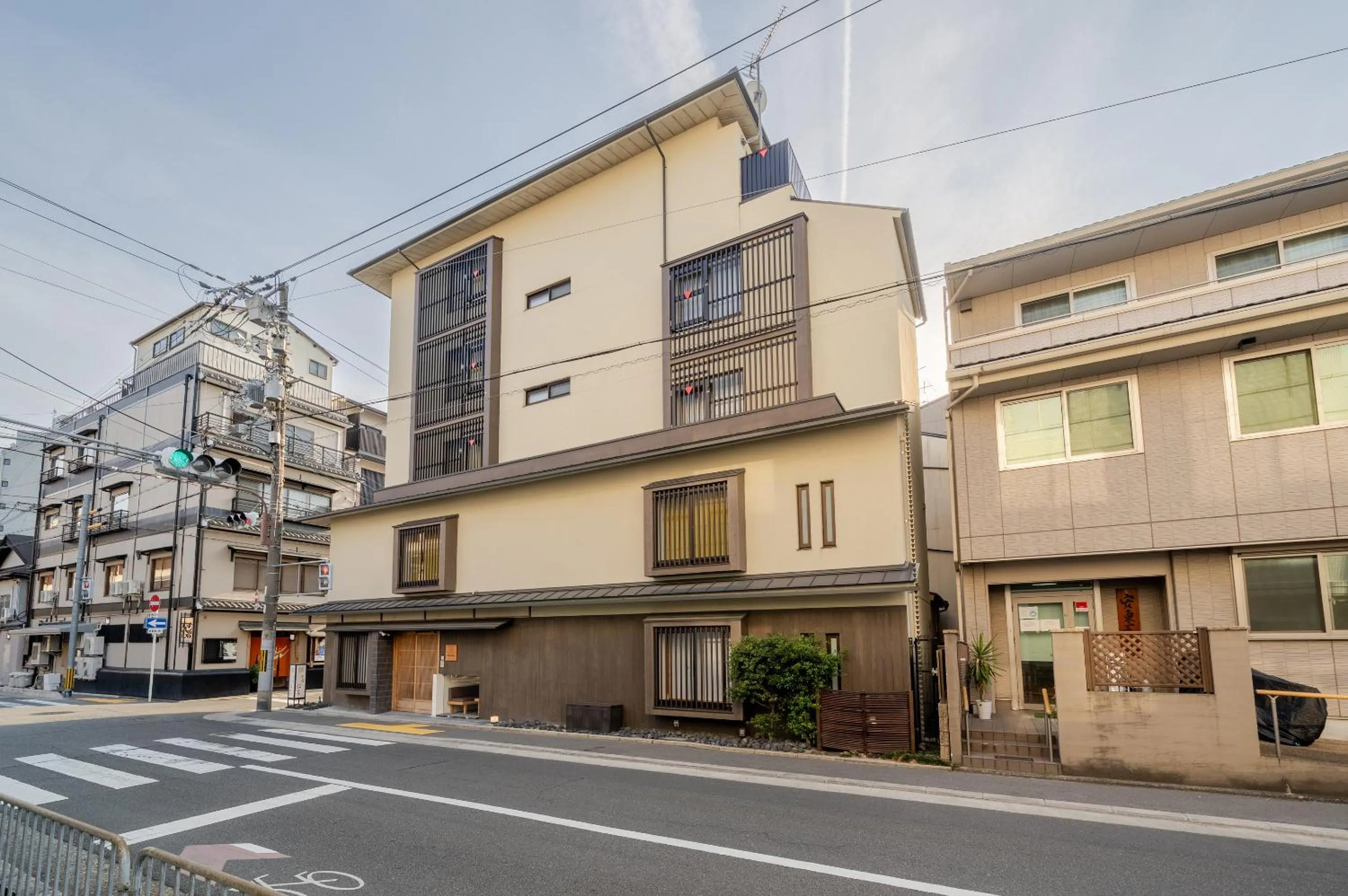 Property building in RESI STAY Hachi Inn