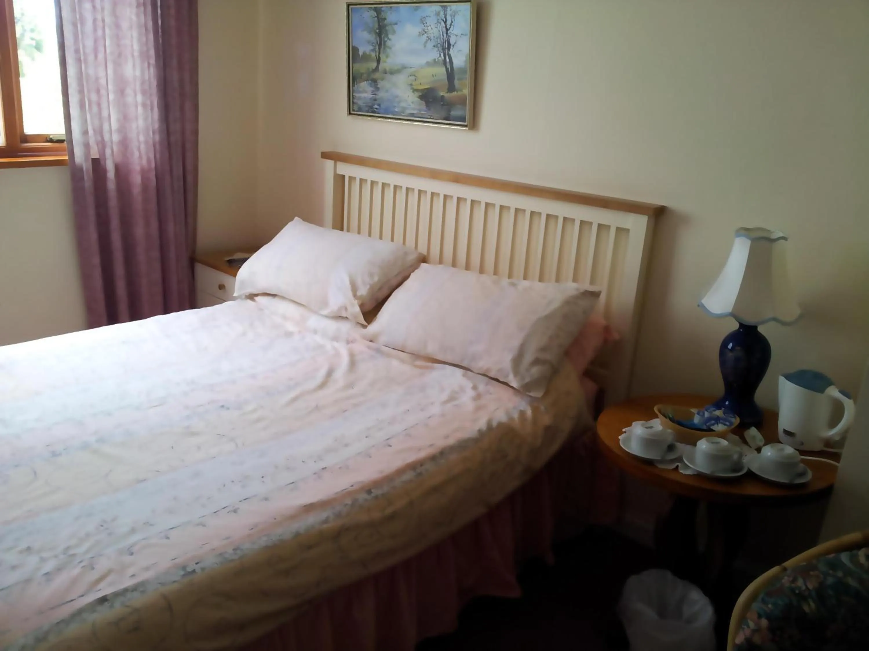 Bed in The Poldark Inn