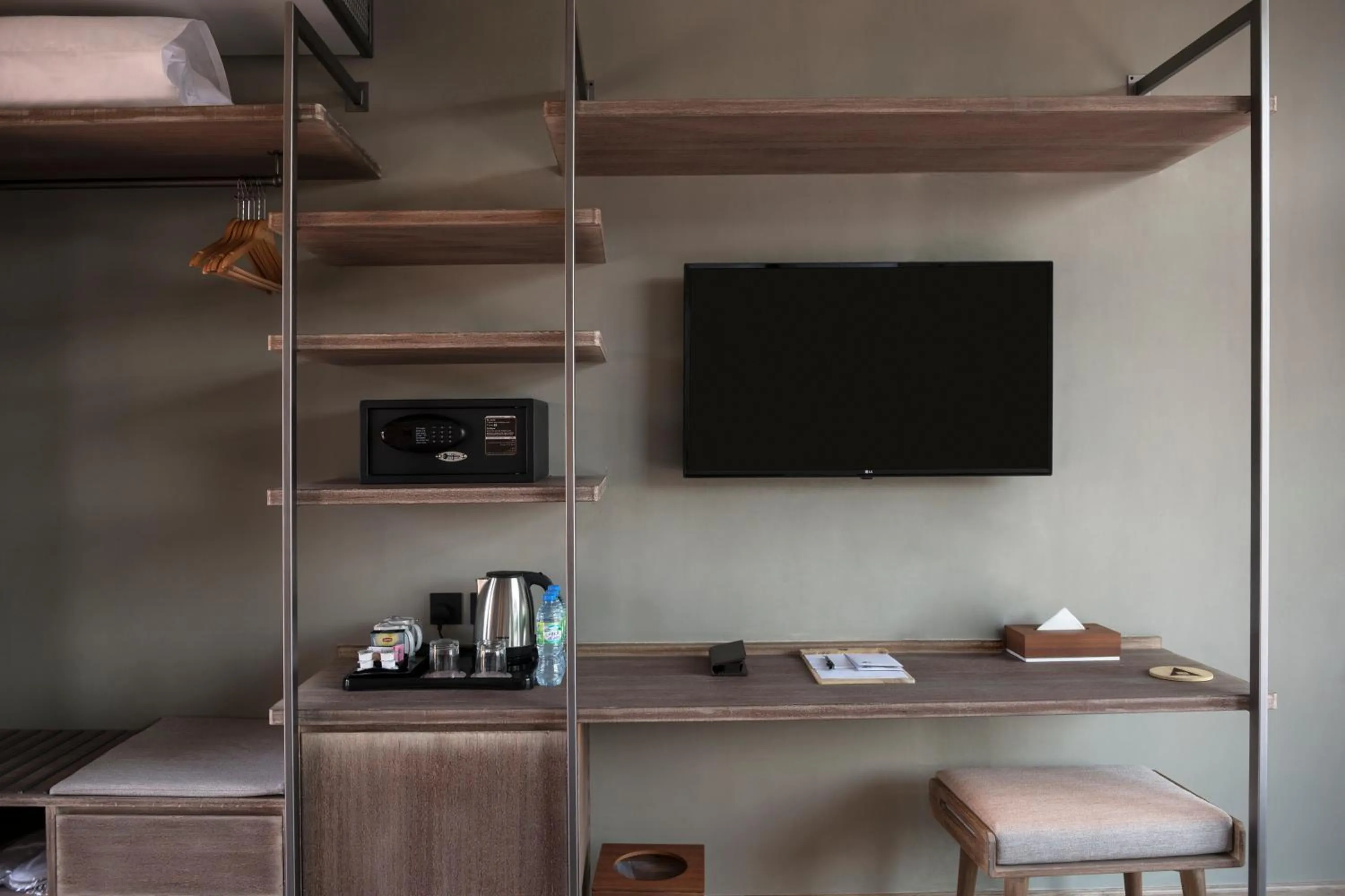 TV and multimedia in Hatta Resorts