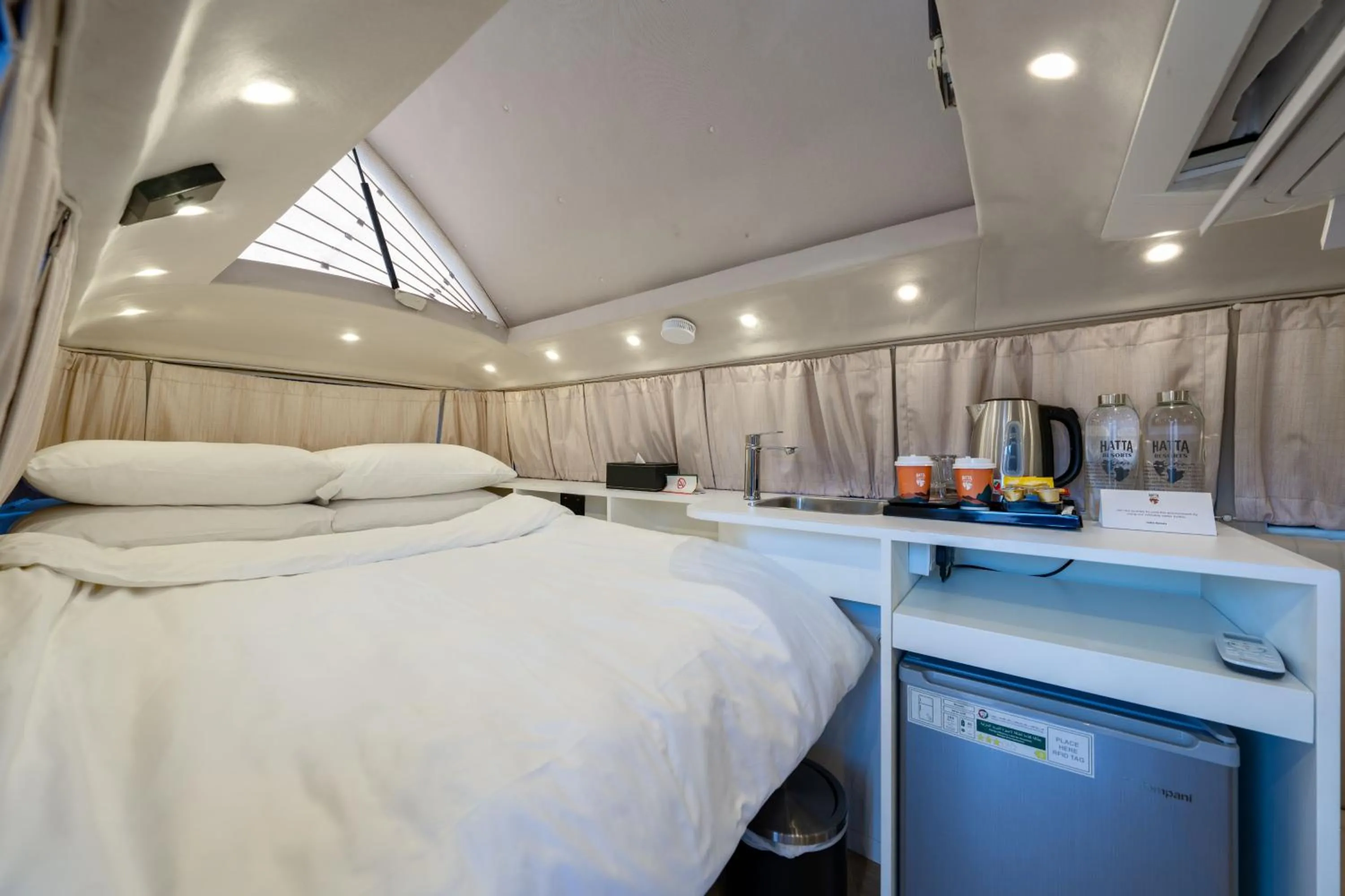 Bedroom, Bed in Hatta Resorts