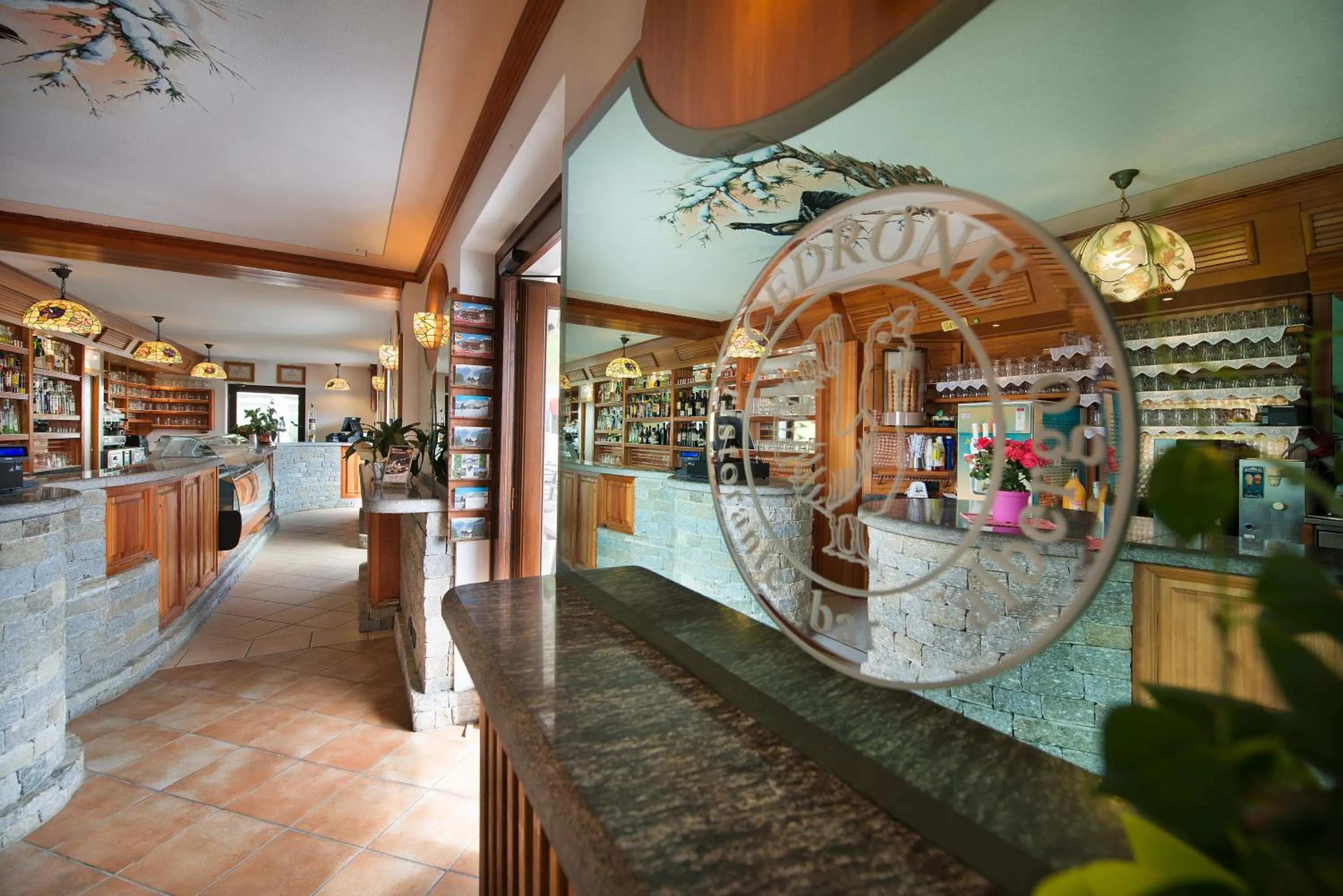 Lounge or bar in Hotel Gallo Cedrone