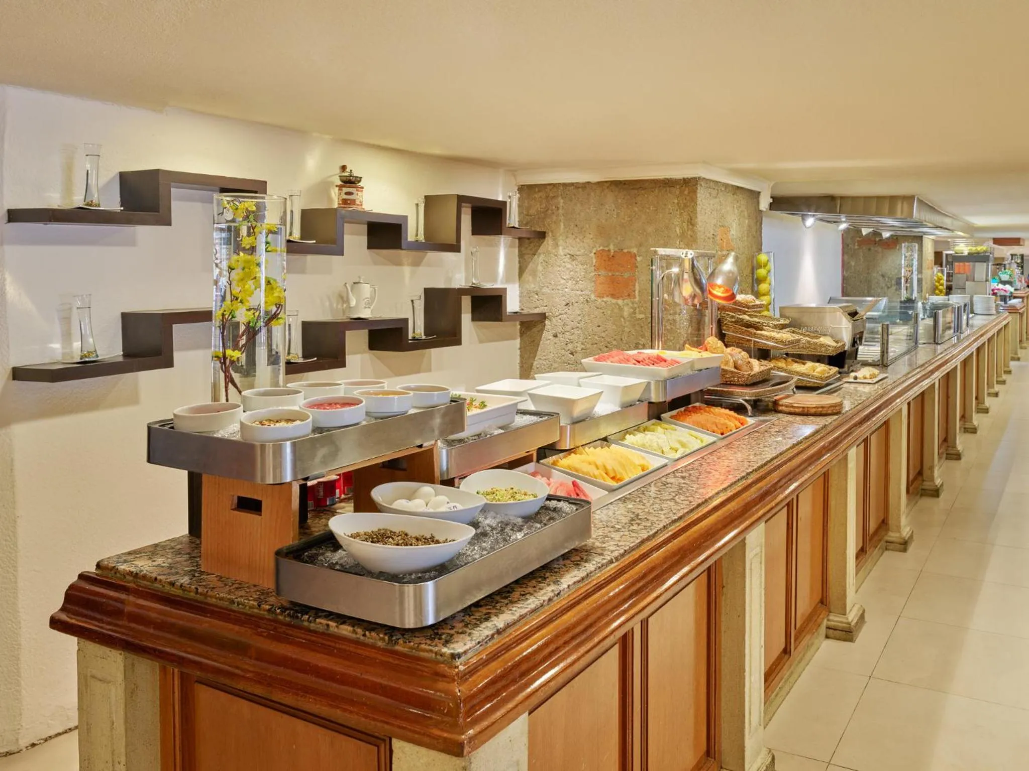 Restaurant/places to eat in Fiesta Americana Reforma