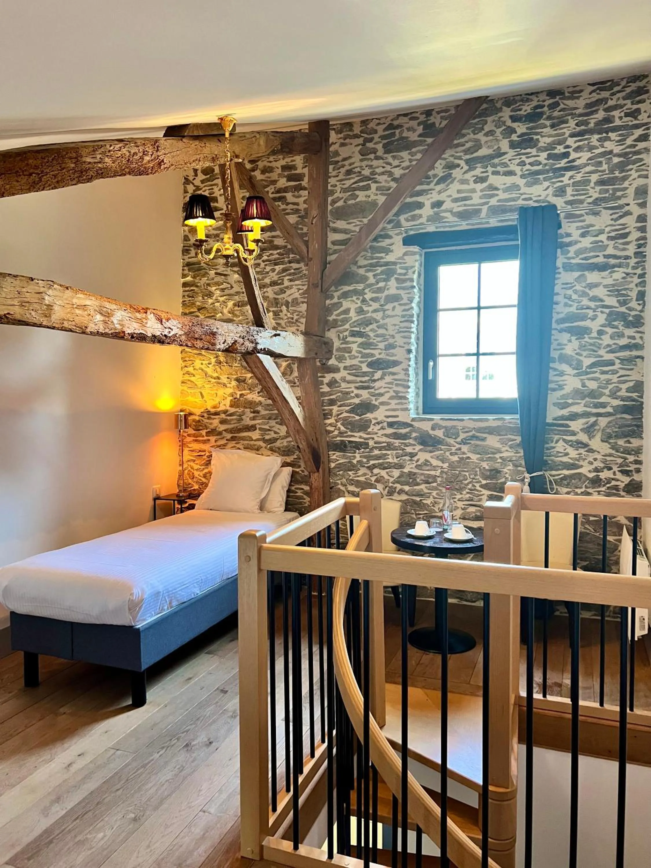 Bedroom, Bed in Château de l'Epinay