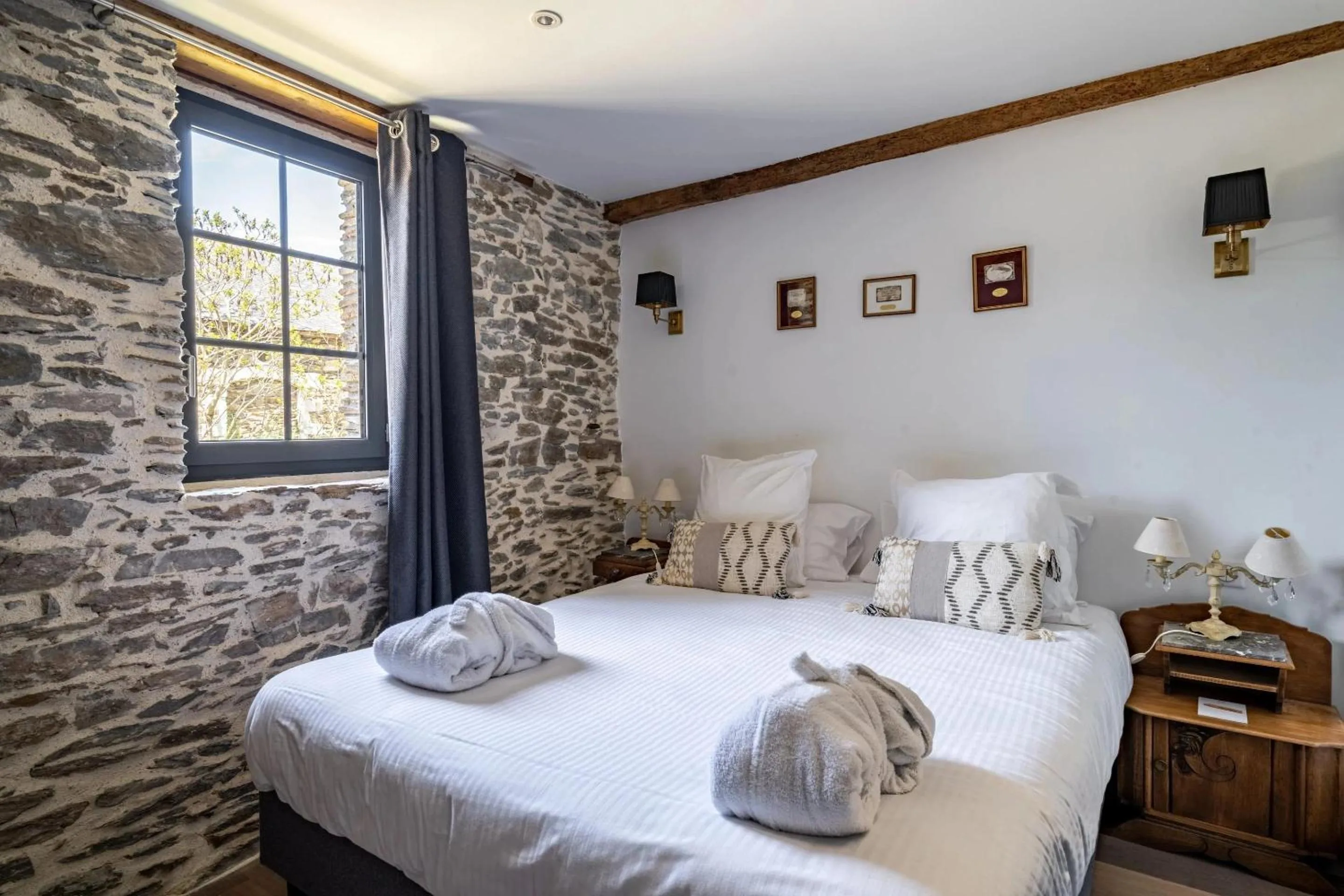 Bed in Château de l'Epinay