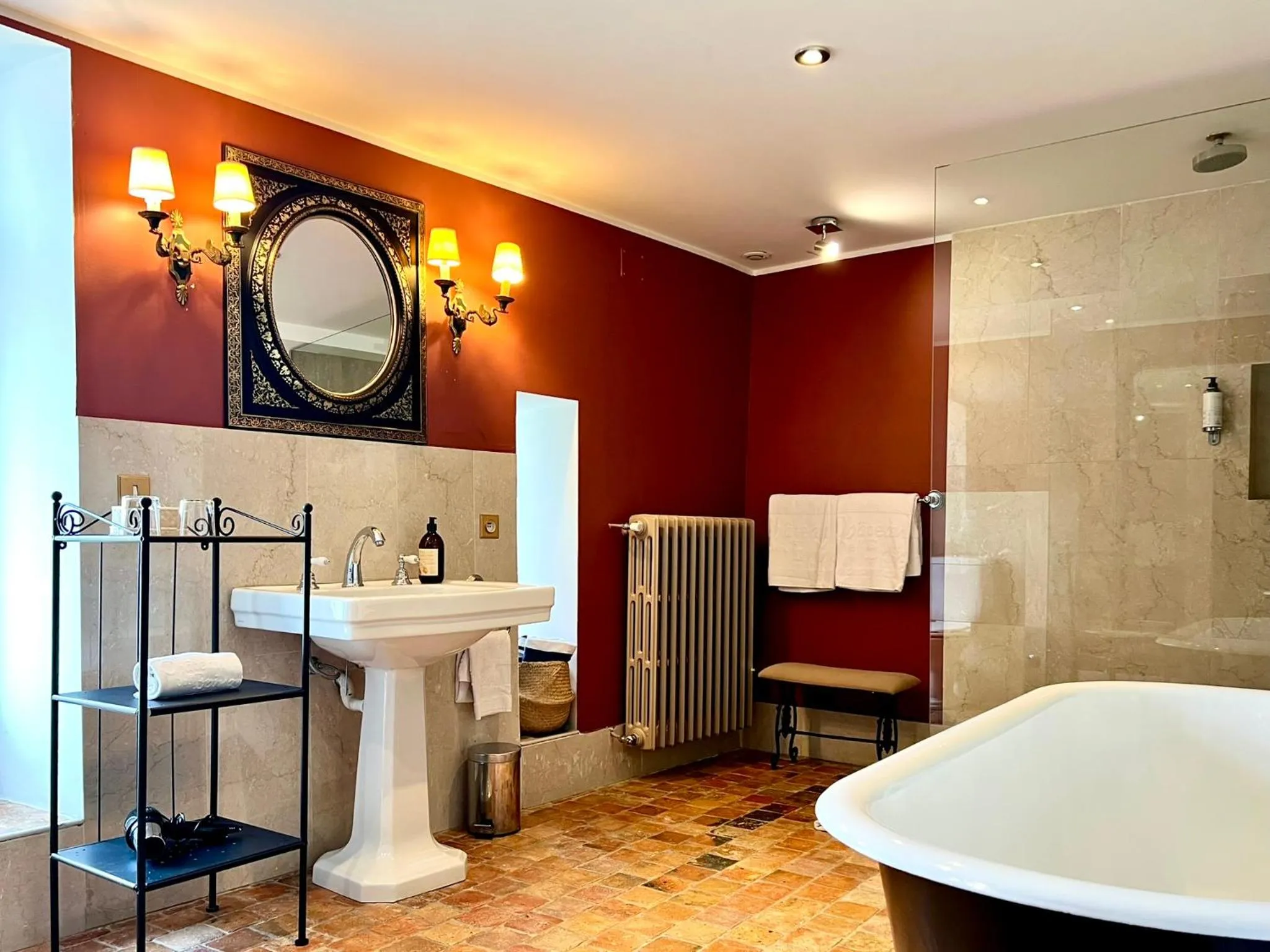 Shower in Château de l'Epinay