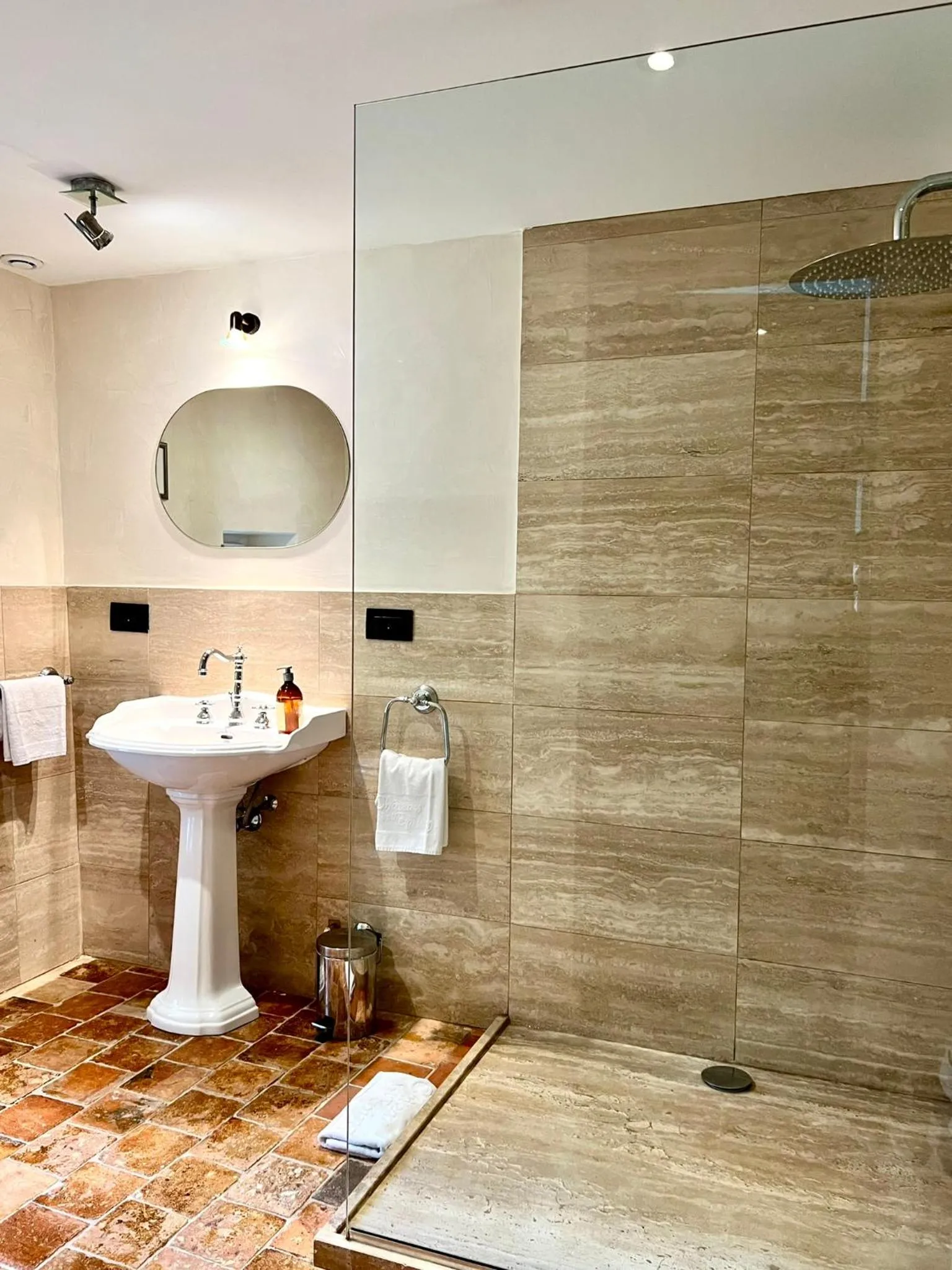 Bathroom in Château de l'Epinay