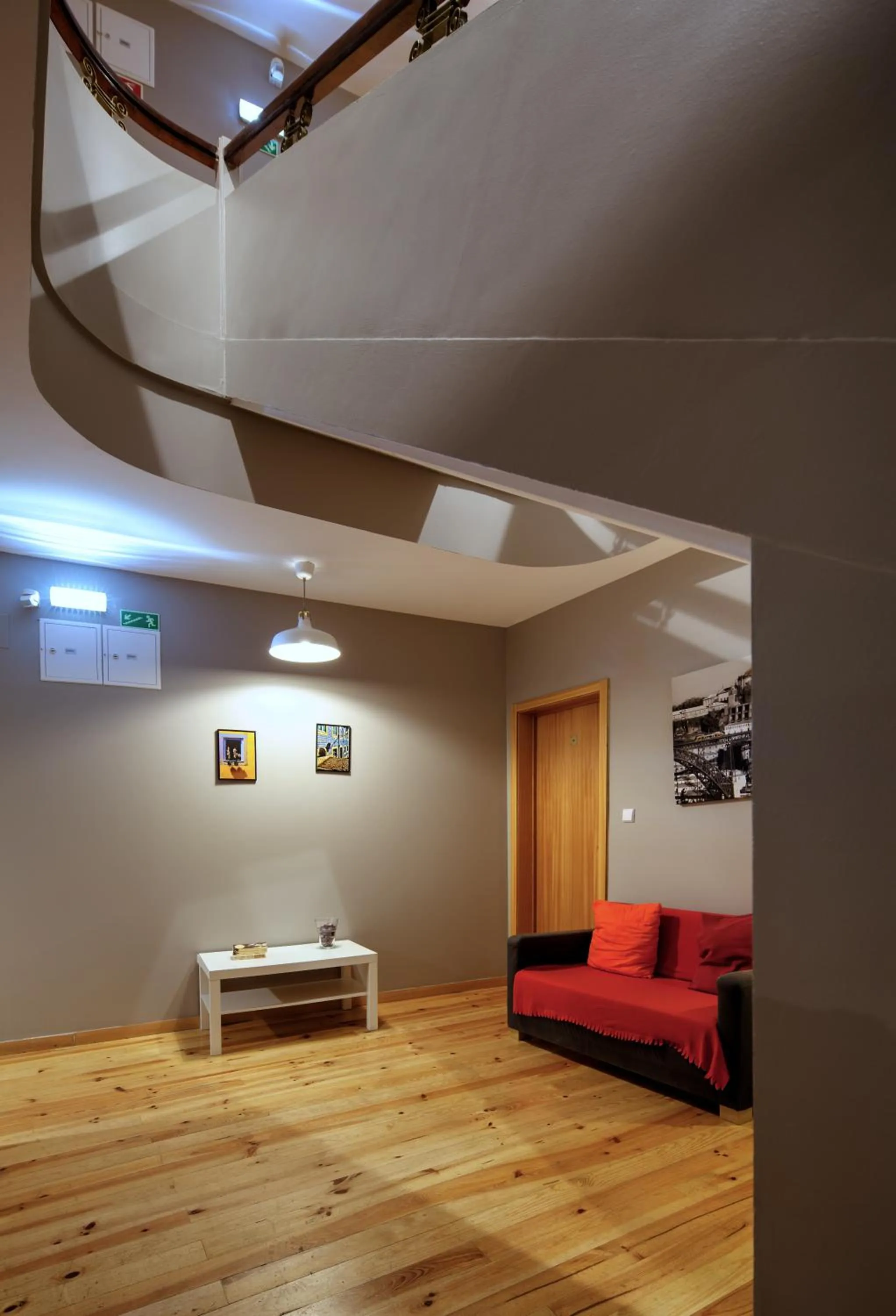 Lobby or reception, Bed in Oporto Maison Entreparedes