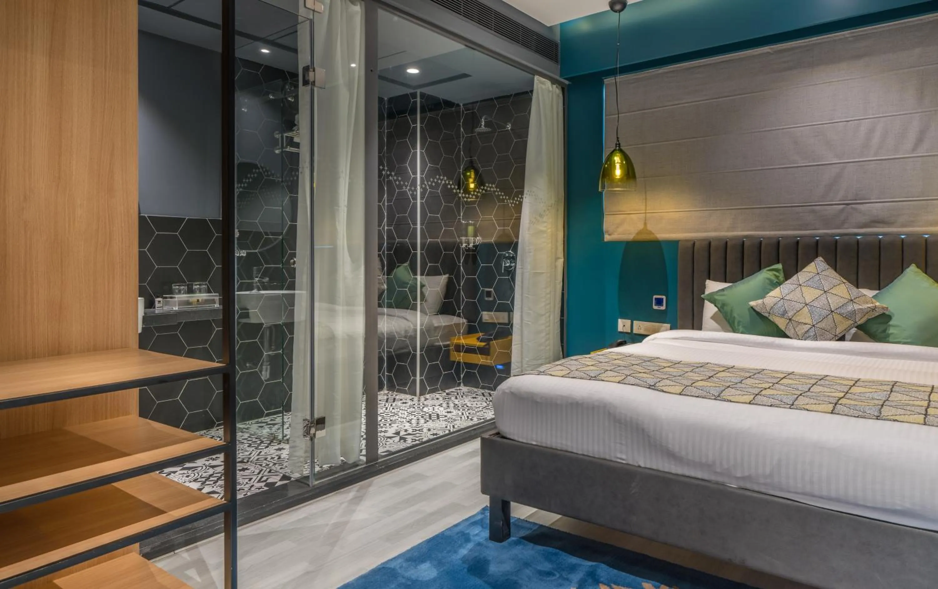 Bed in Hotel B plus L