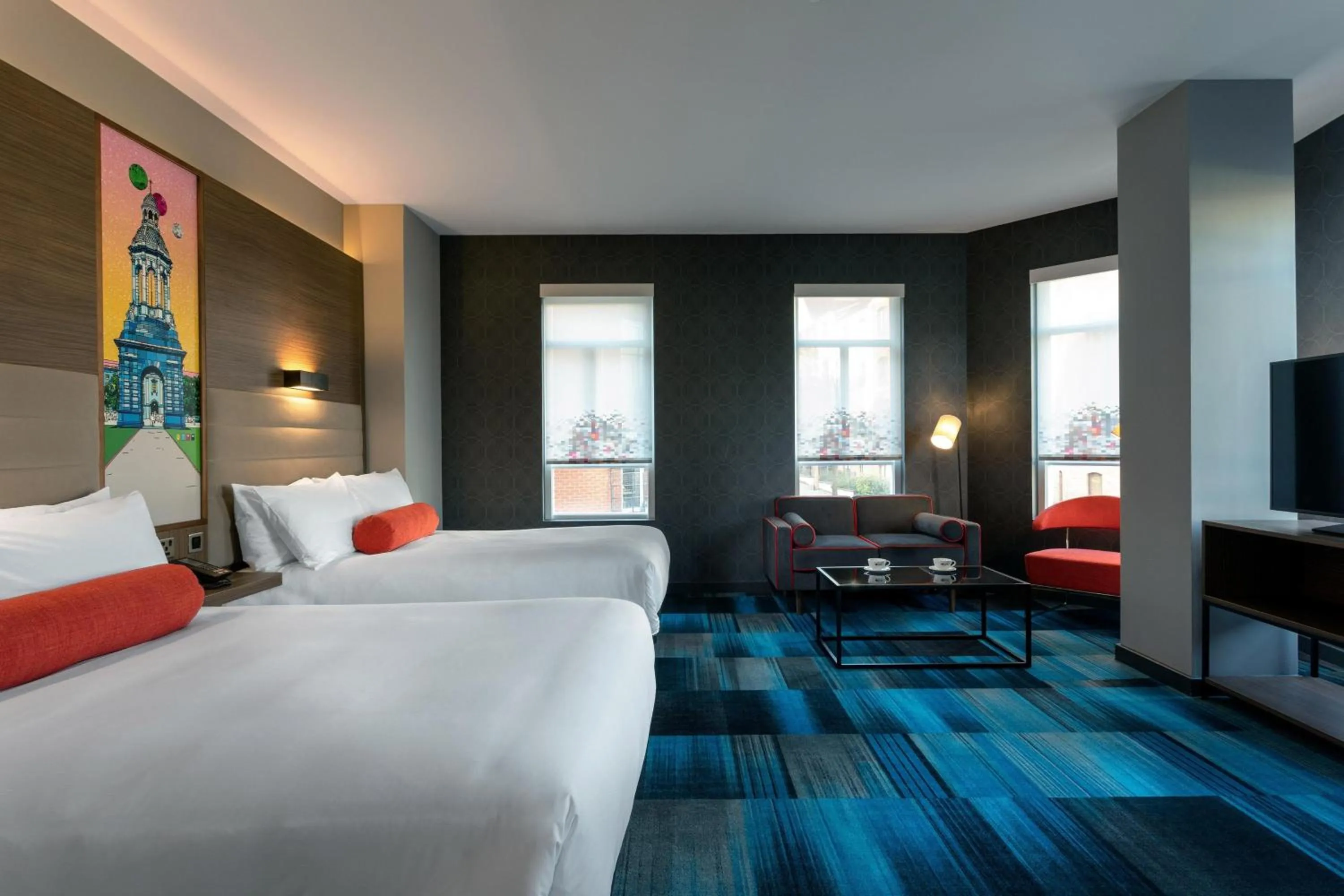Photo of the whole room, Bed in Aloft Dublin City